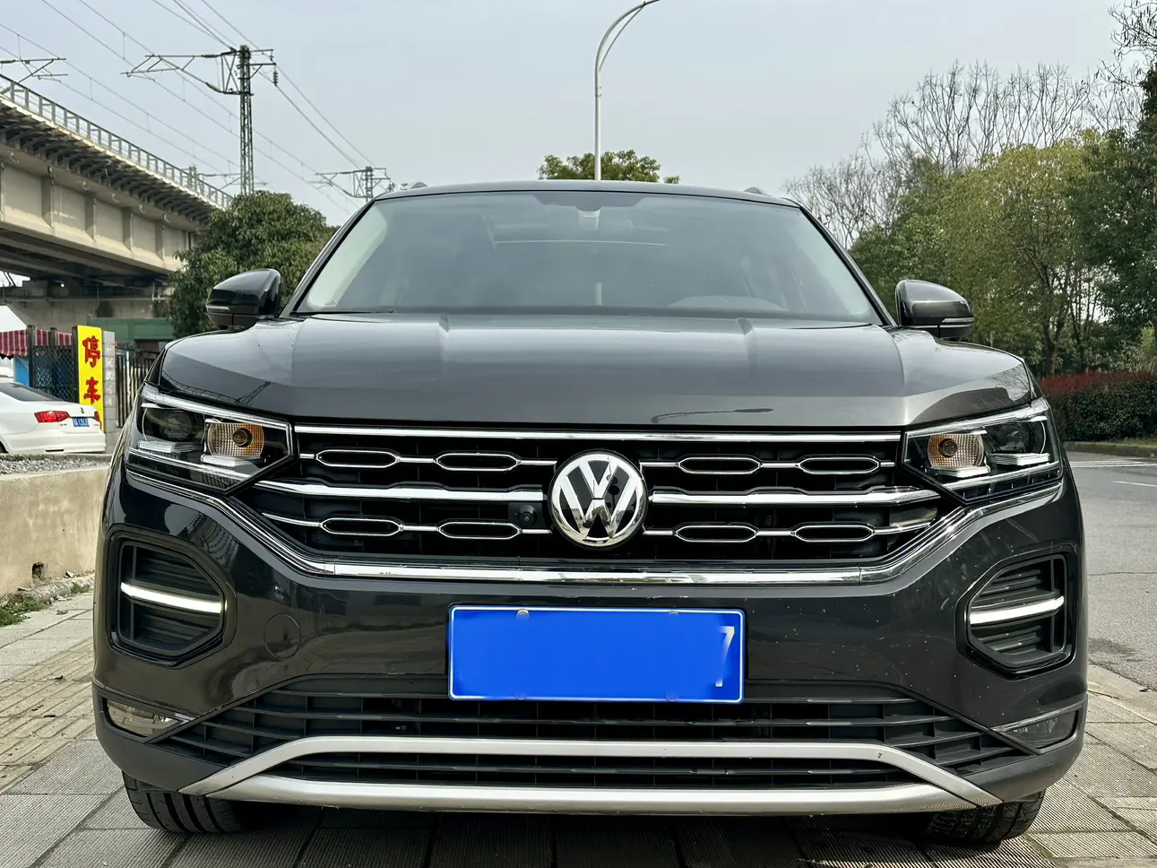 Volkswagen Tayron  из Китая