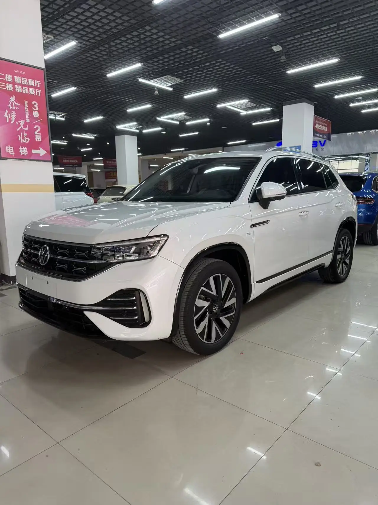 Volkswagen Tayron  из Китая