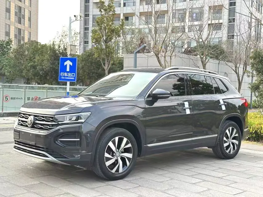 Volkswagen Tayron  из Китая