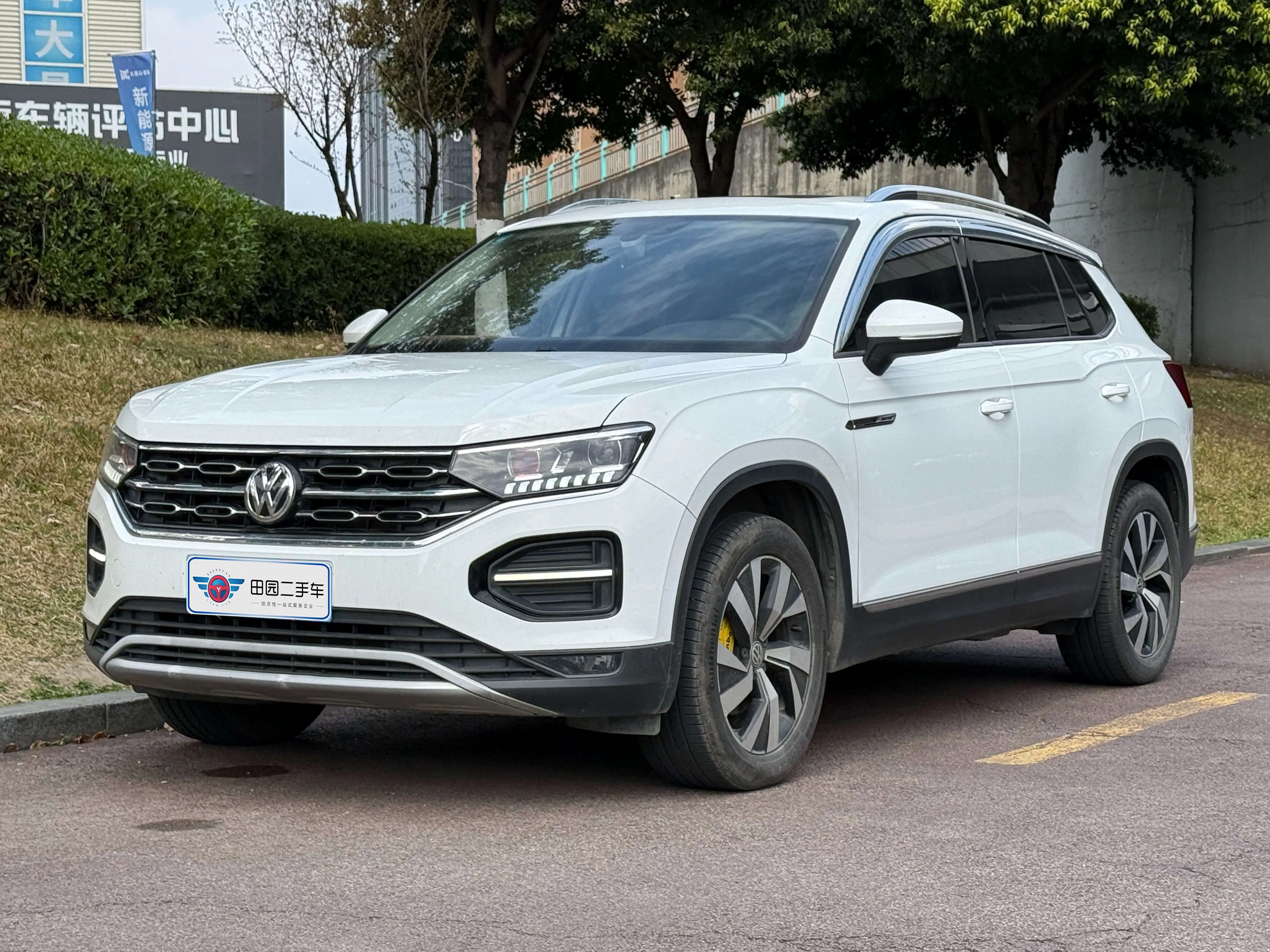 Volkswagen Tayron  из Китая