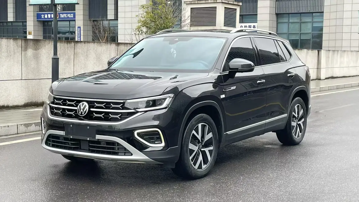 Volkswagen Tayron  из Китая