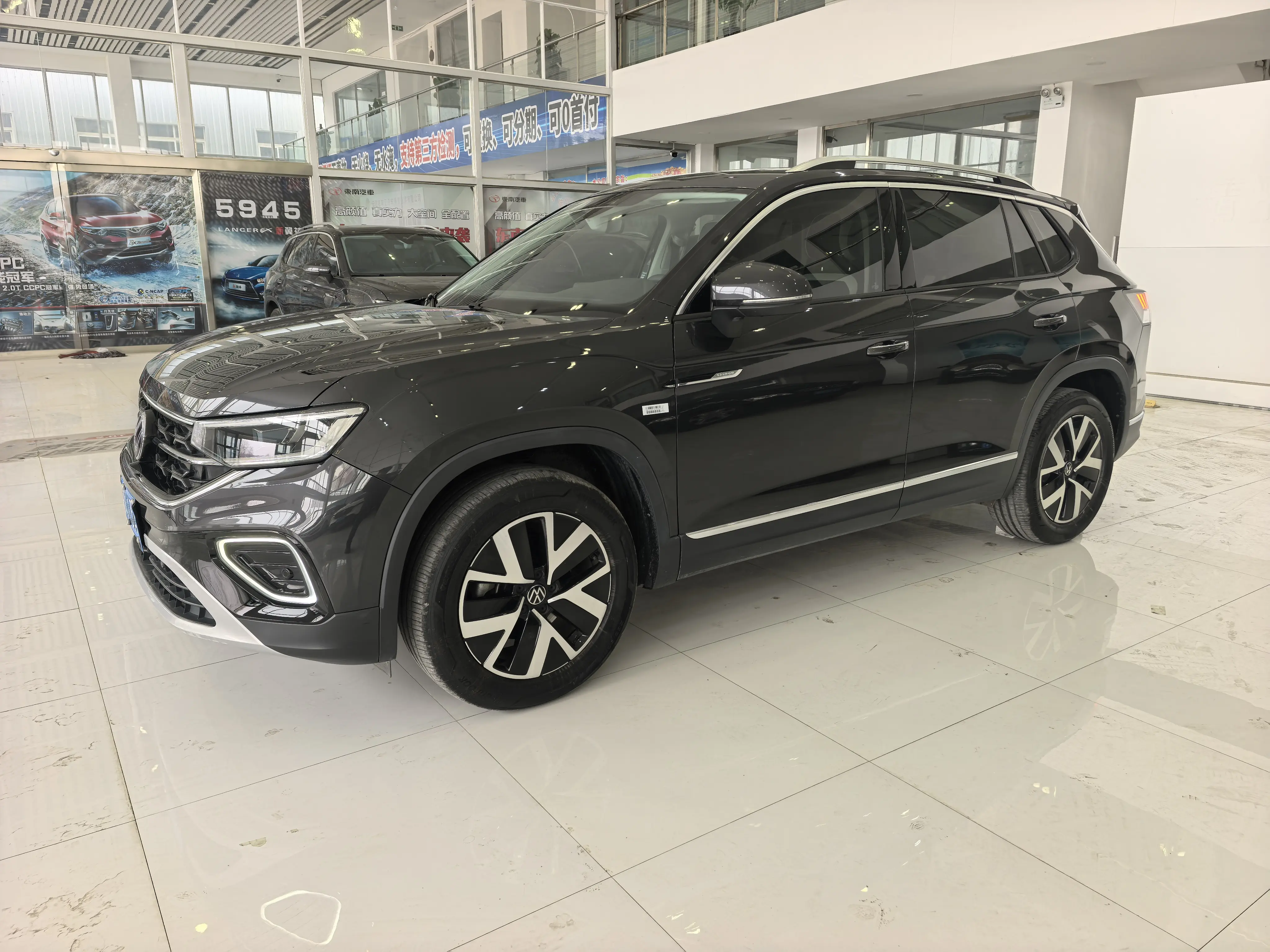 Volkswagen Tayron  из Китая