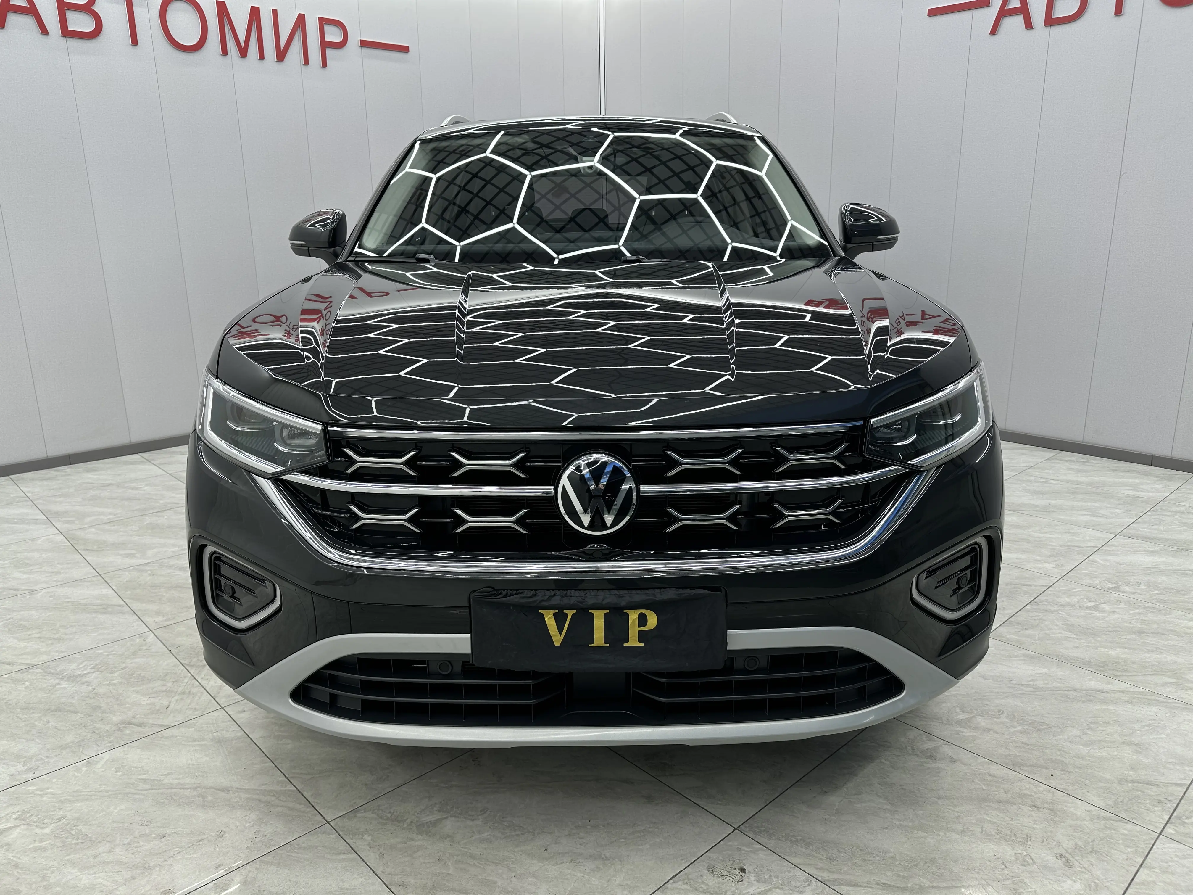 Volkswagen Tayron  из Китая