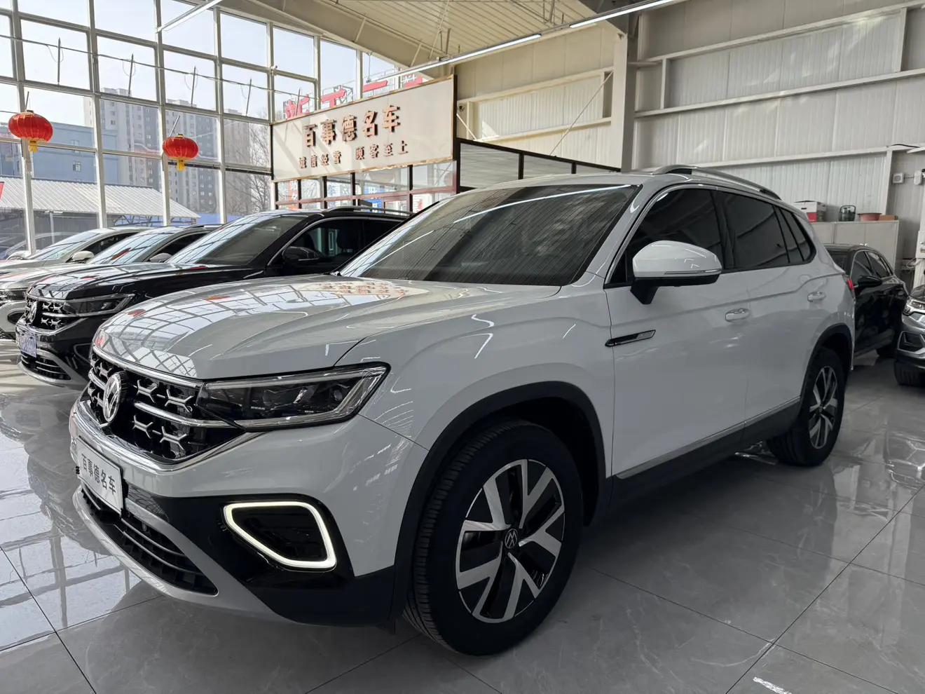 Volkswagen Tayron  из Китая