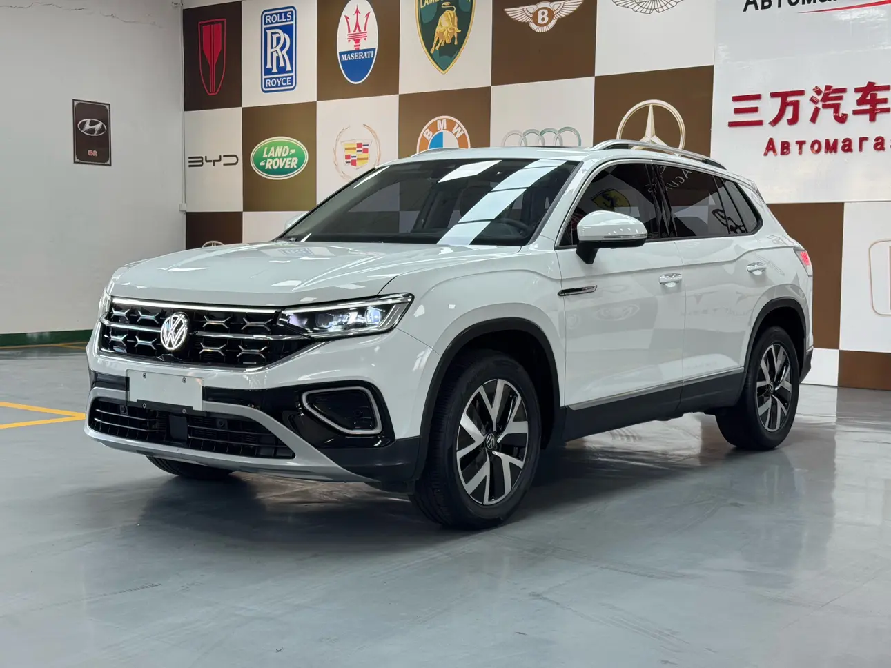 Volkswagen Tayron  из Китая