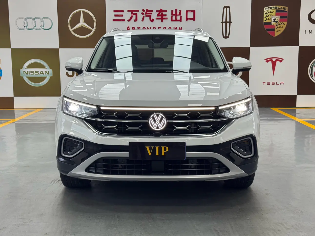 Volkswagen Tayron  из Китая