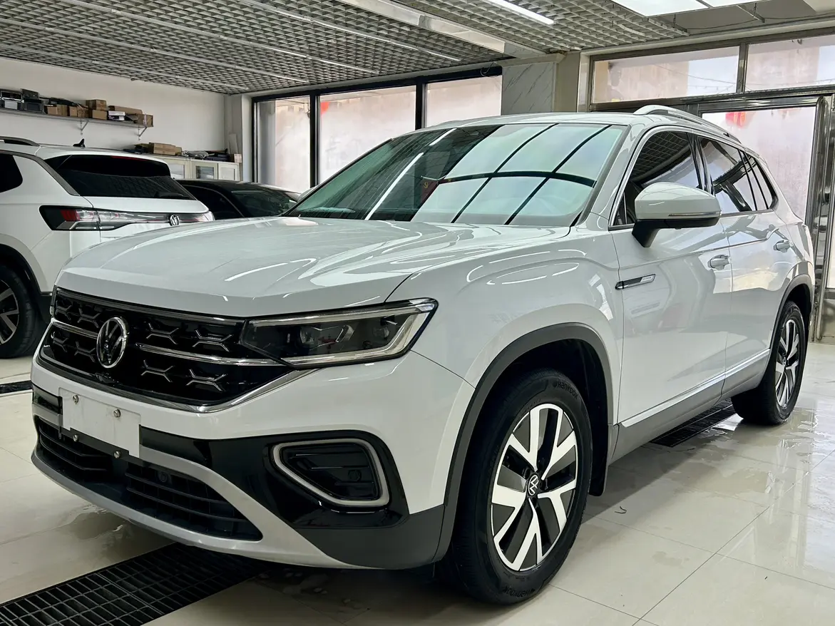 Volkswagen Tayron  из Китая