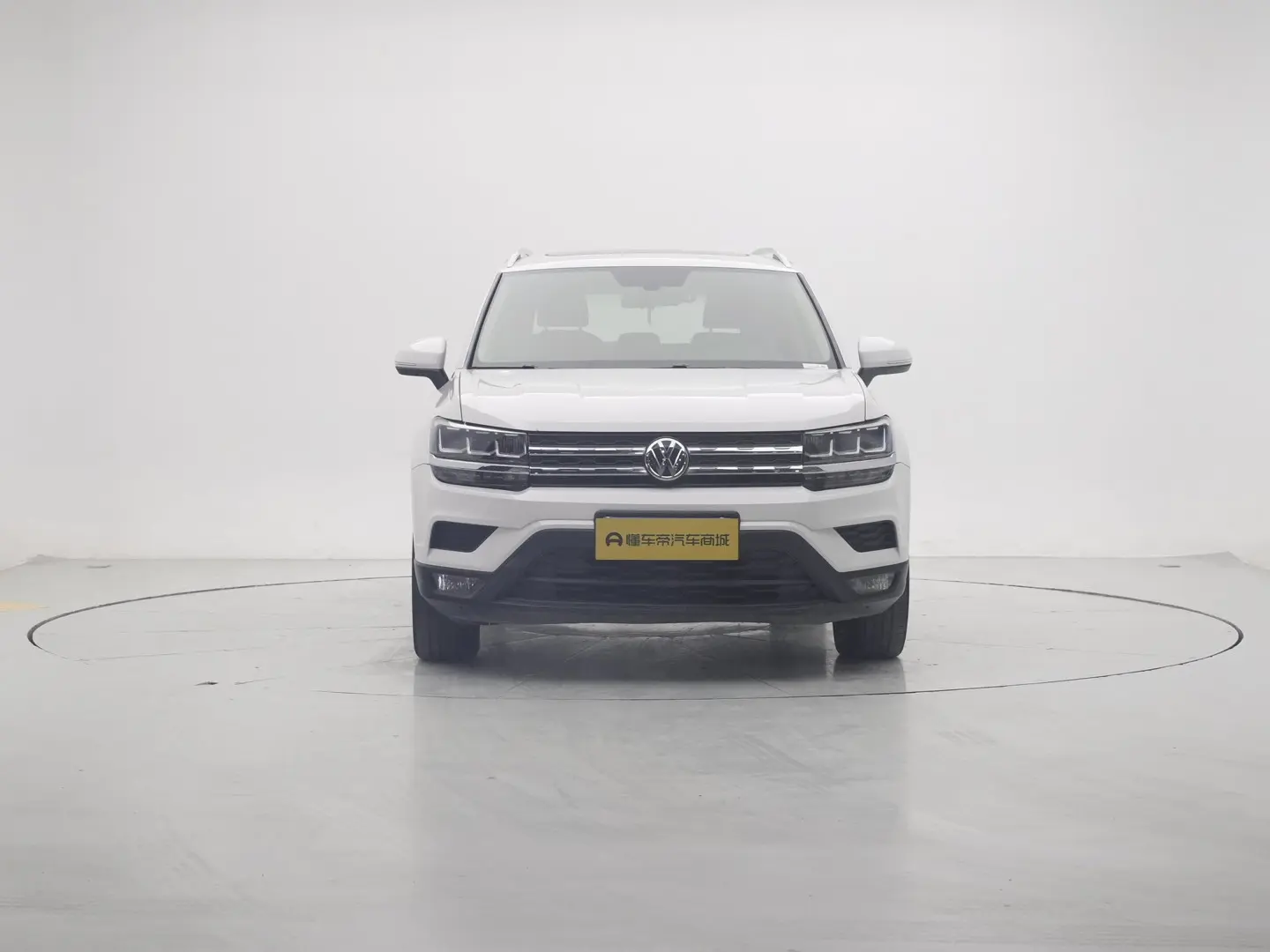 Volkswagen Tharu  из Китая