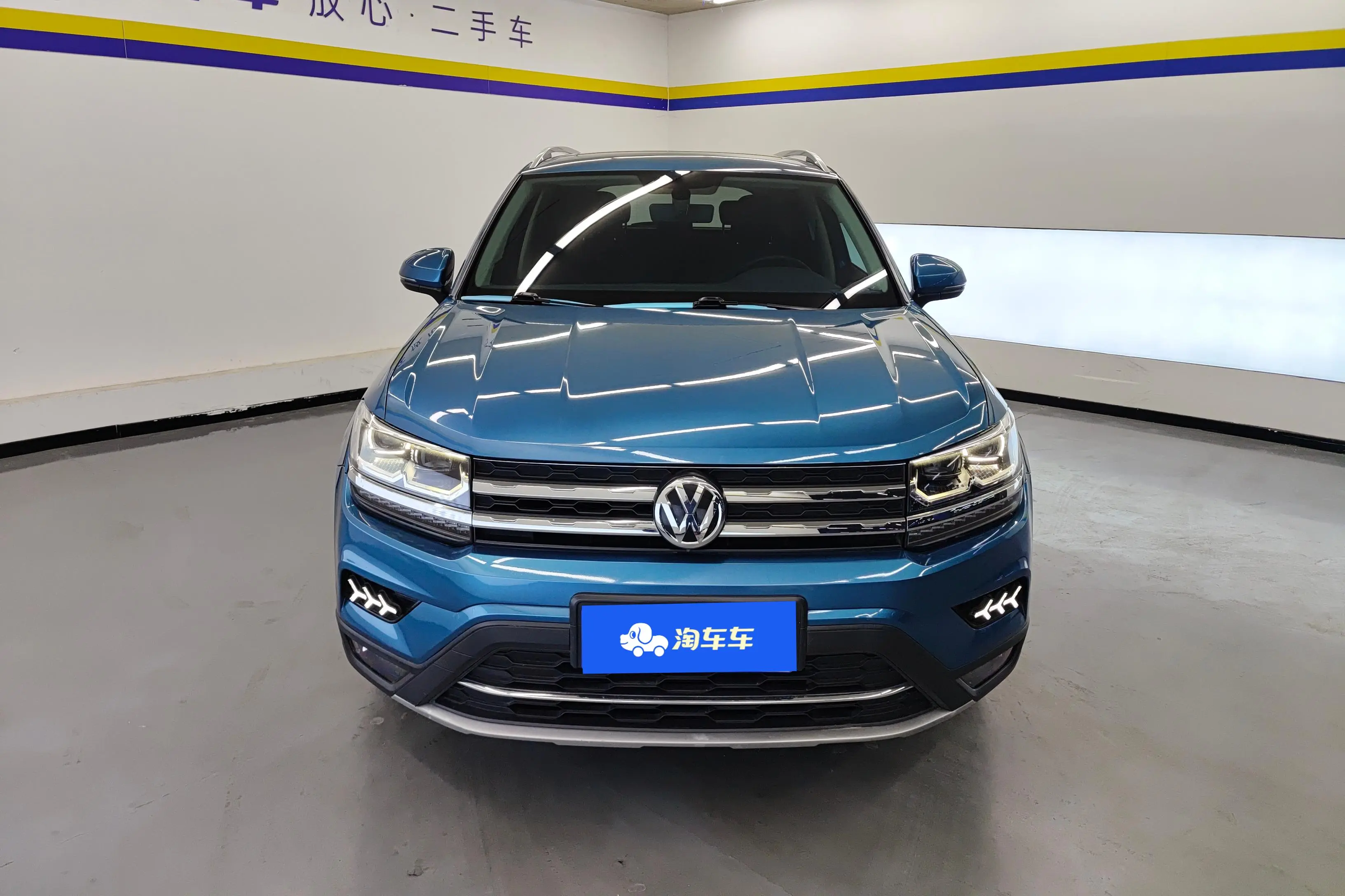 Volkswagen Tharu  из Китая