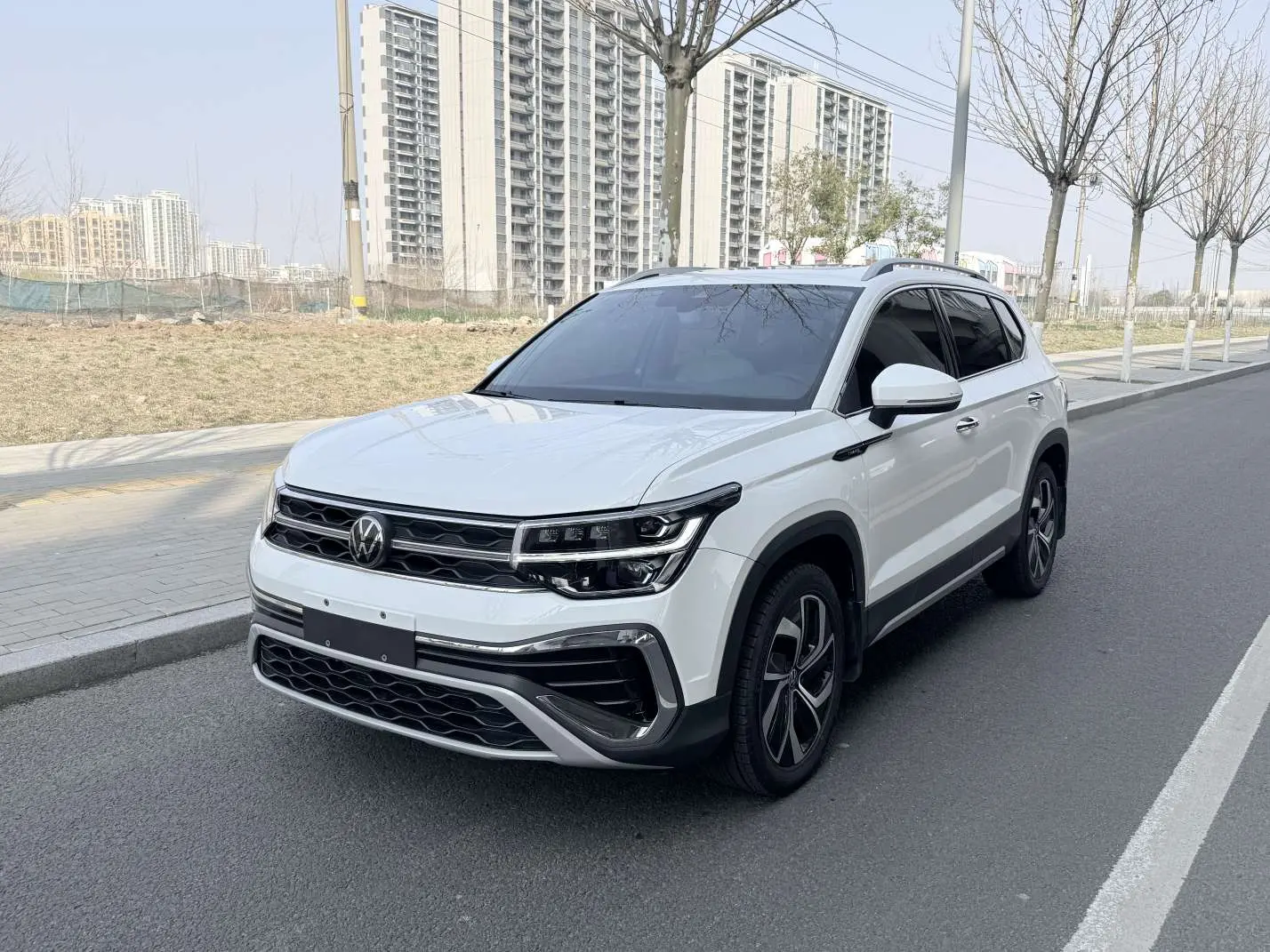 Volkswagen Tharu  из Китая