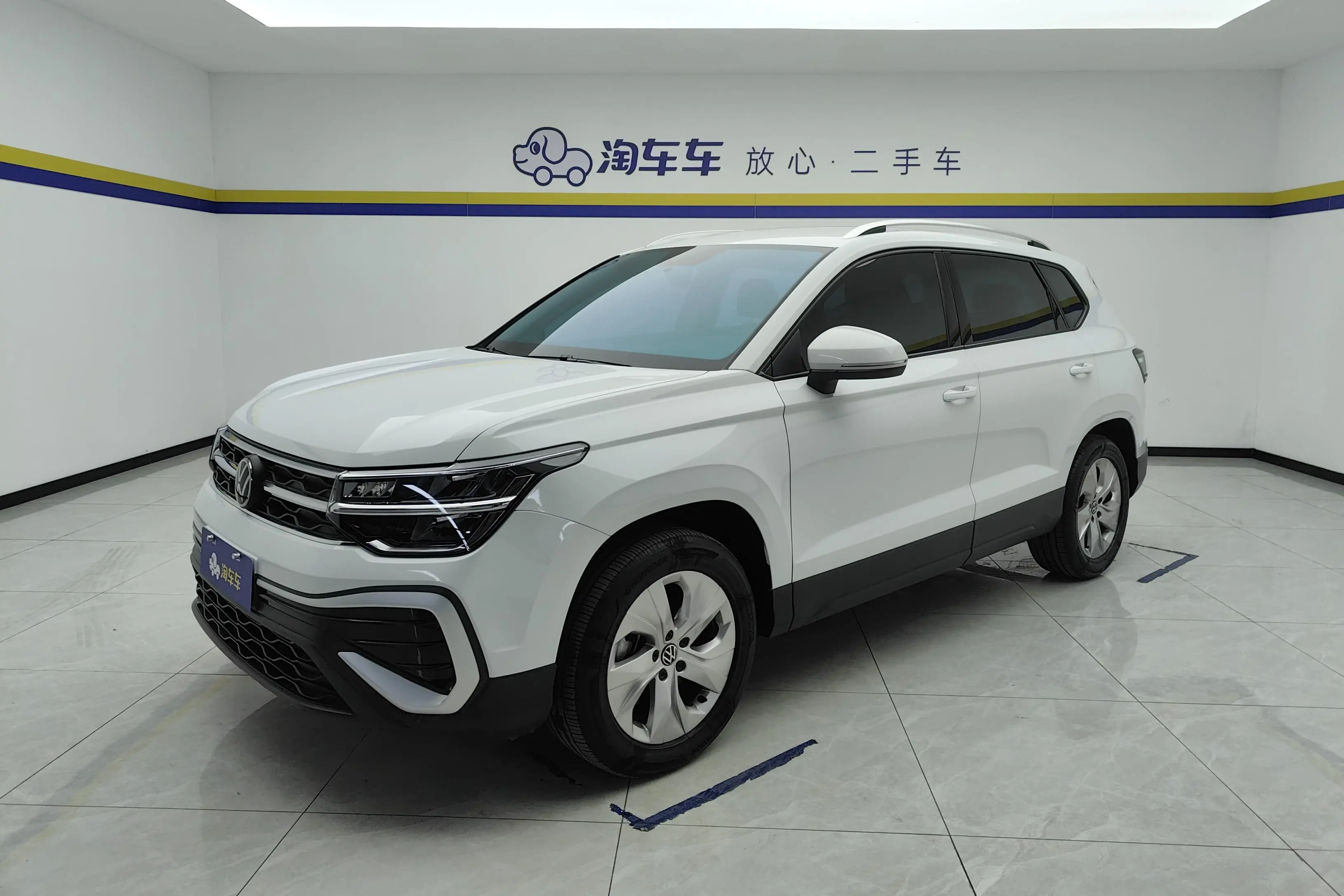 Volkswagen Tharu  из Китая