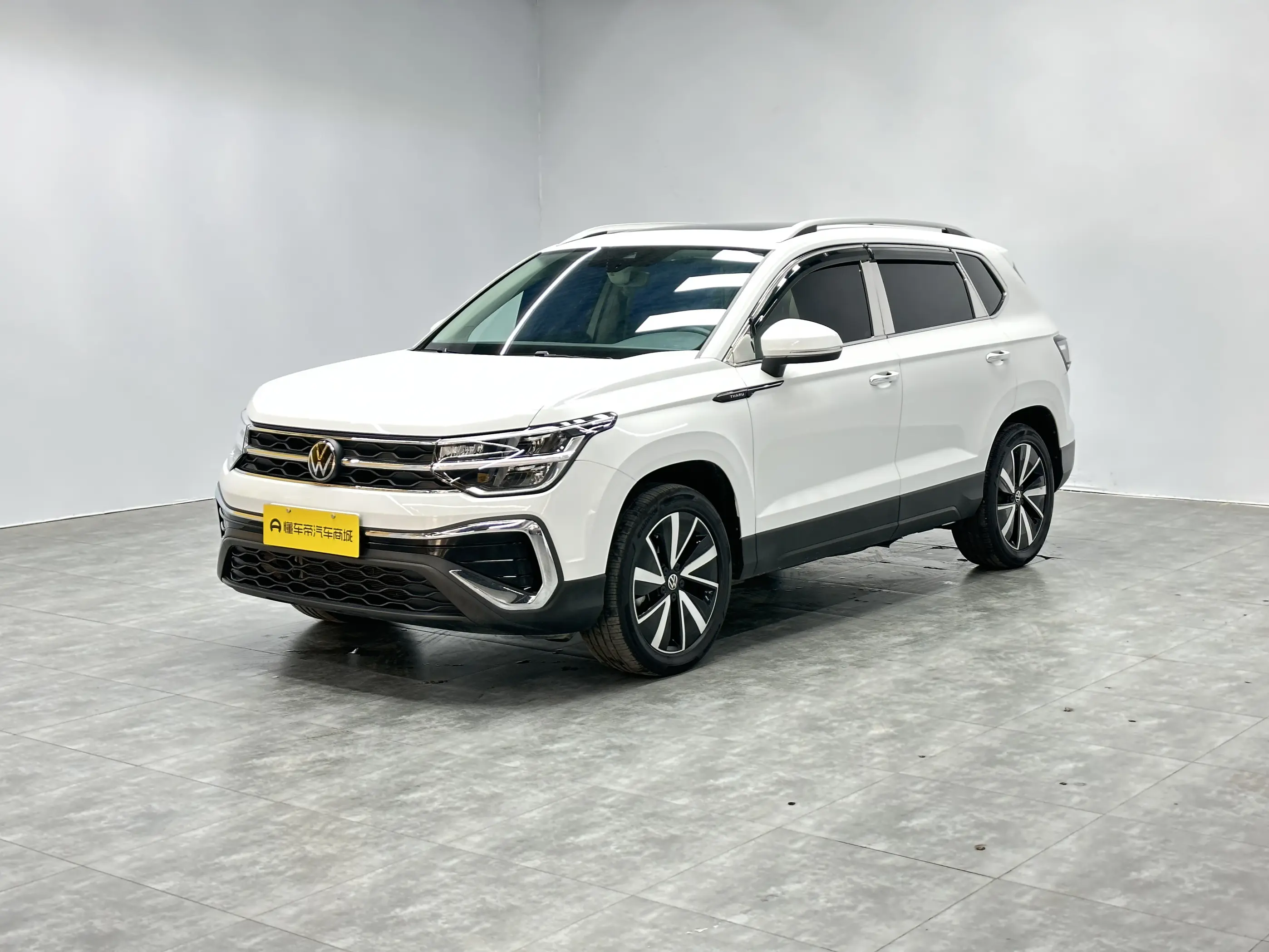 Volkswagen Tharu  из Китая