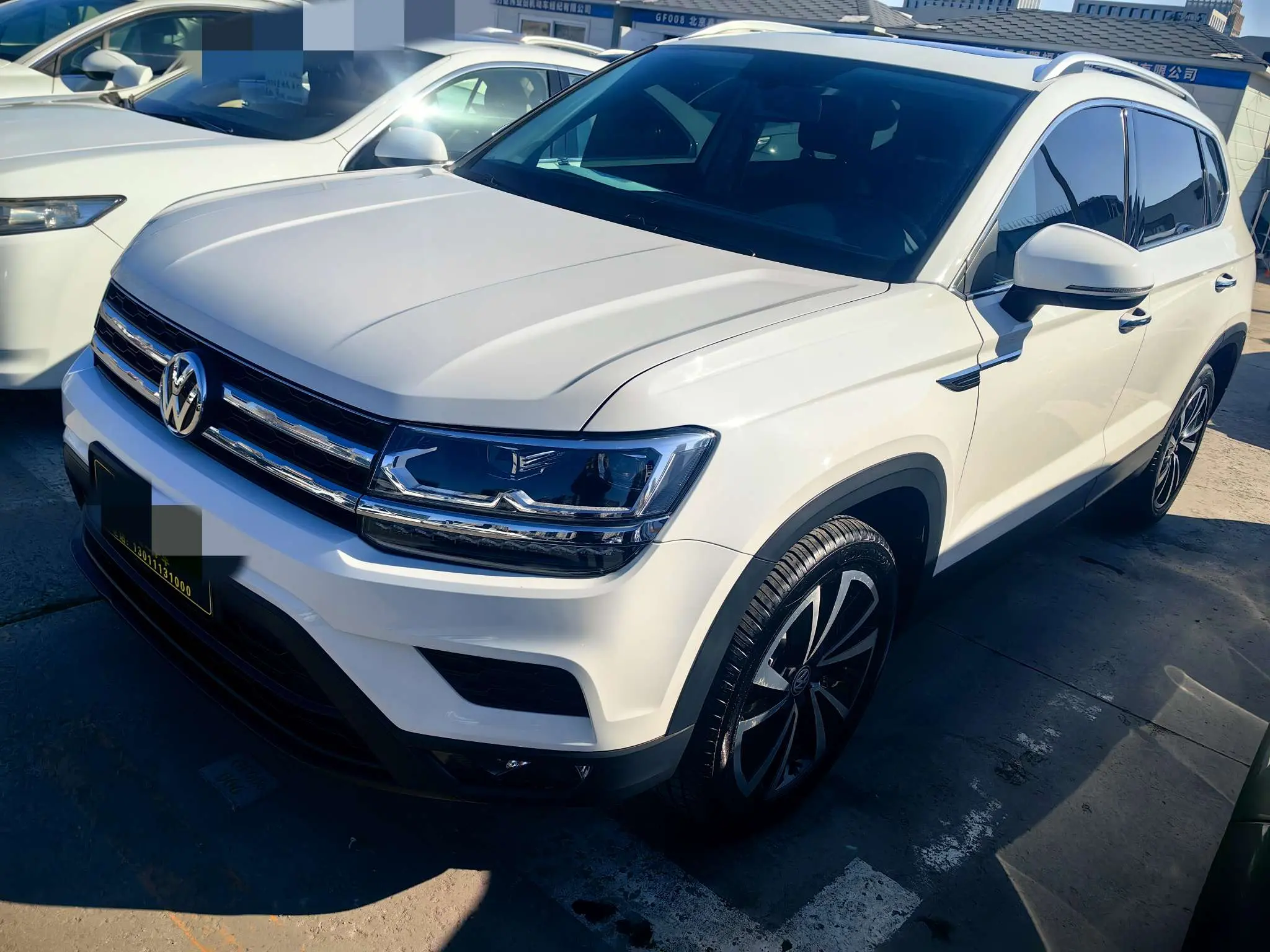 Volkswagen Tharu  из Китая