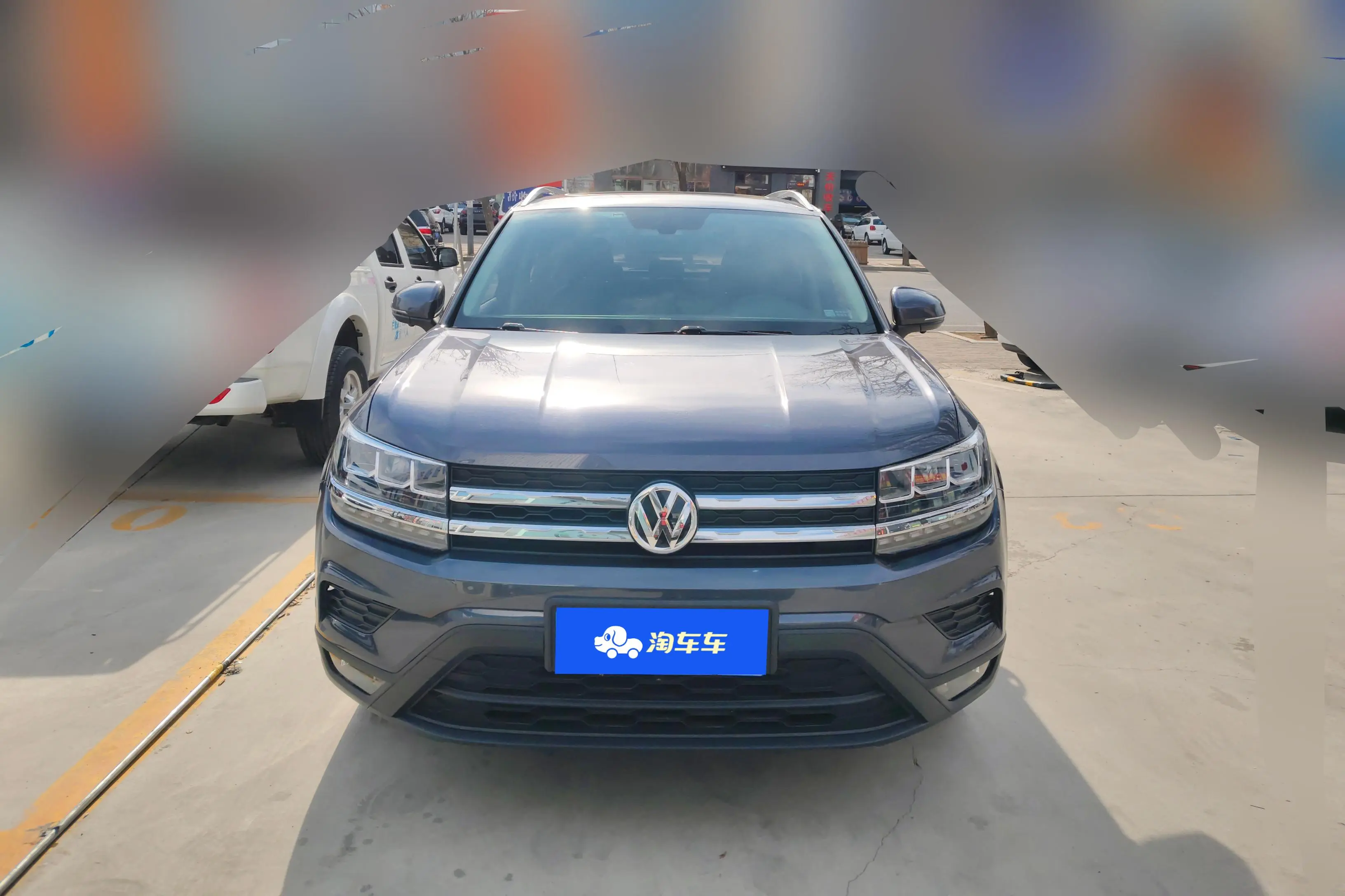 Volkswagen Tharu  из Китая