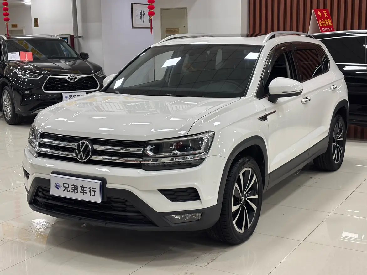 Volkswagen Tharu  из Китая