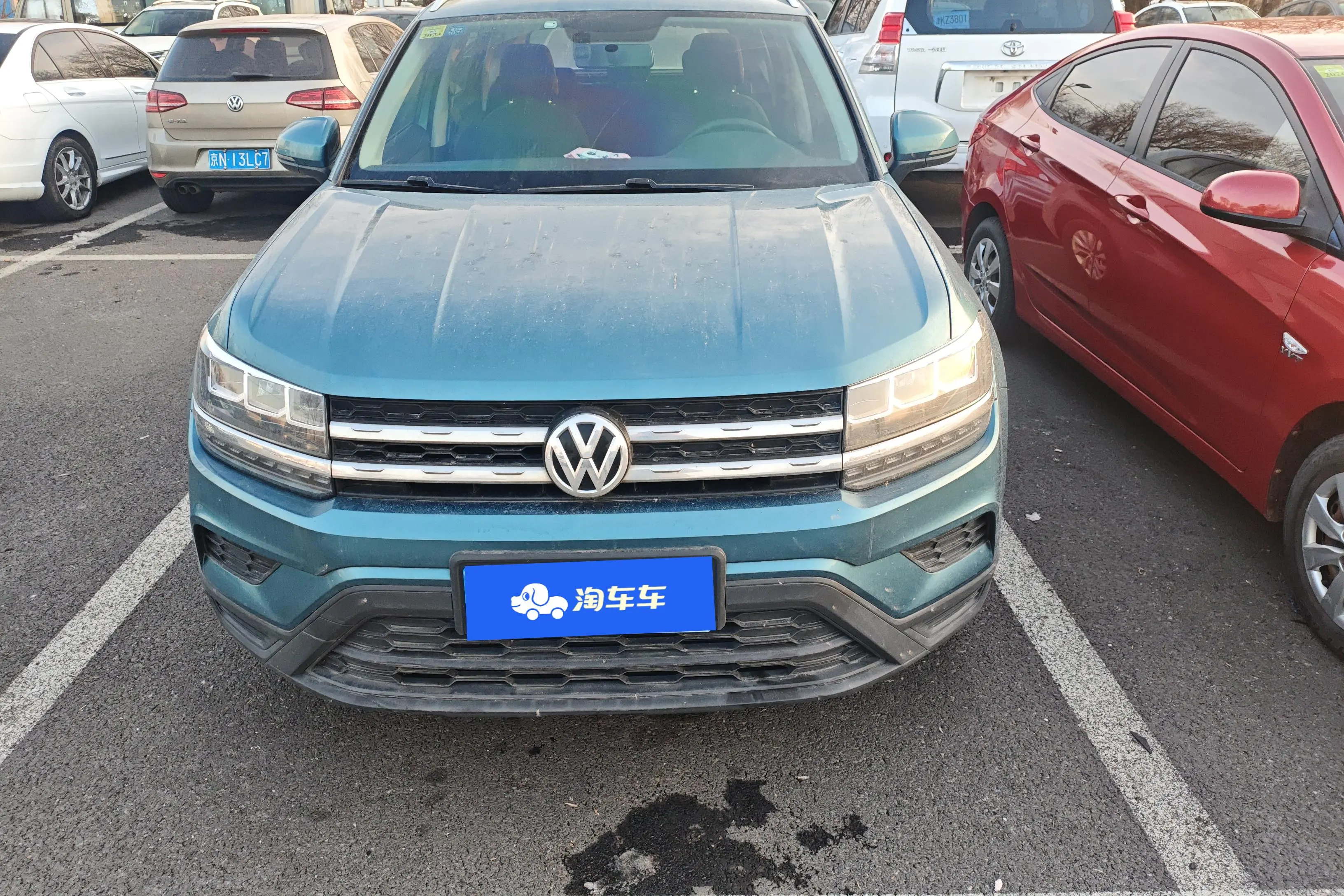 Volkswagen Tharu  из Китая