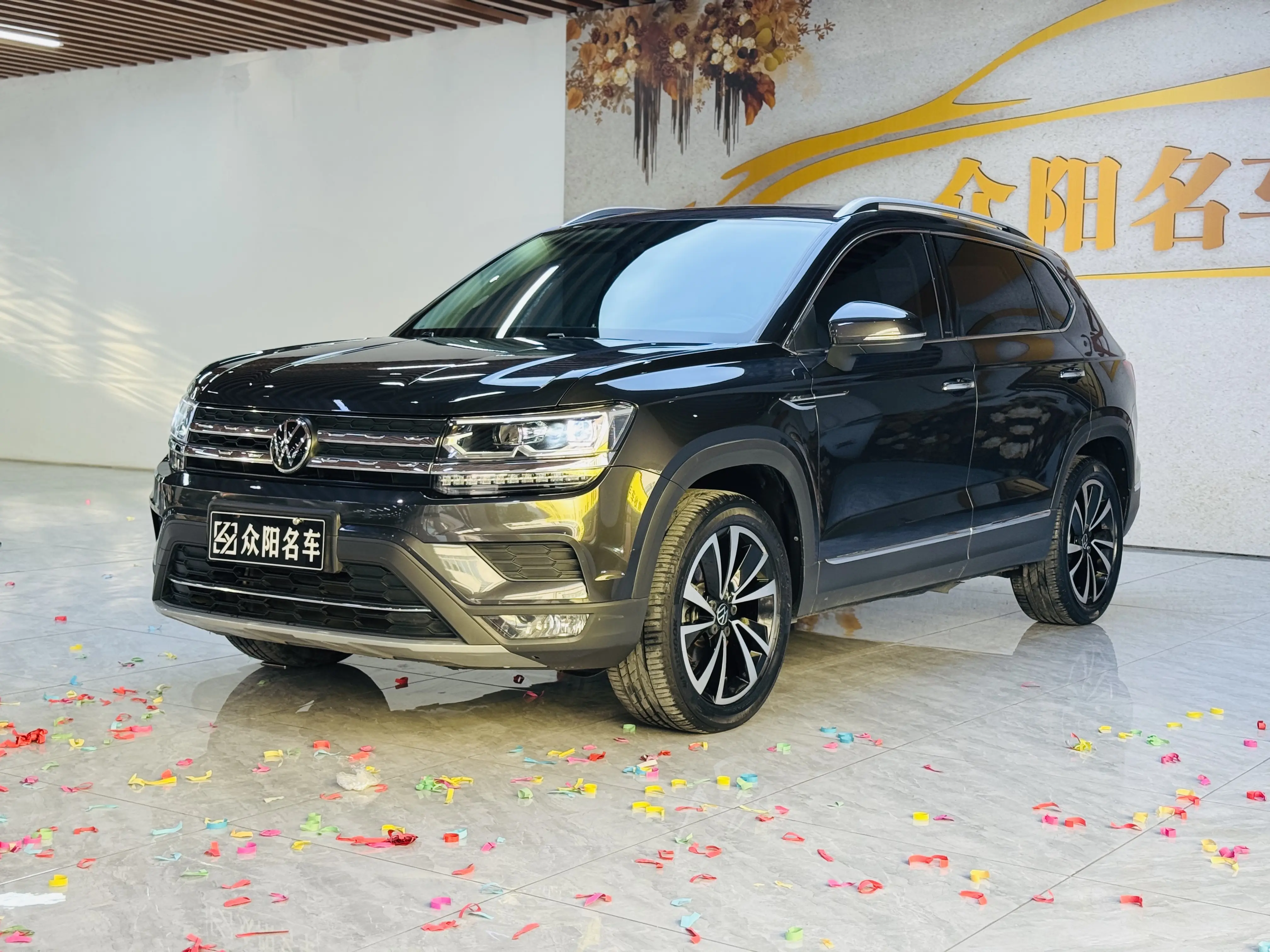 Volkswagen Tharu  из Китая