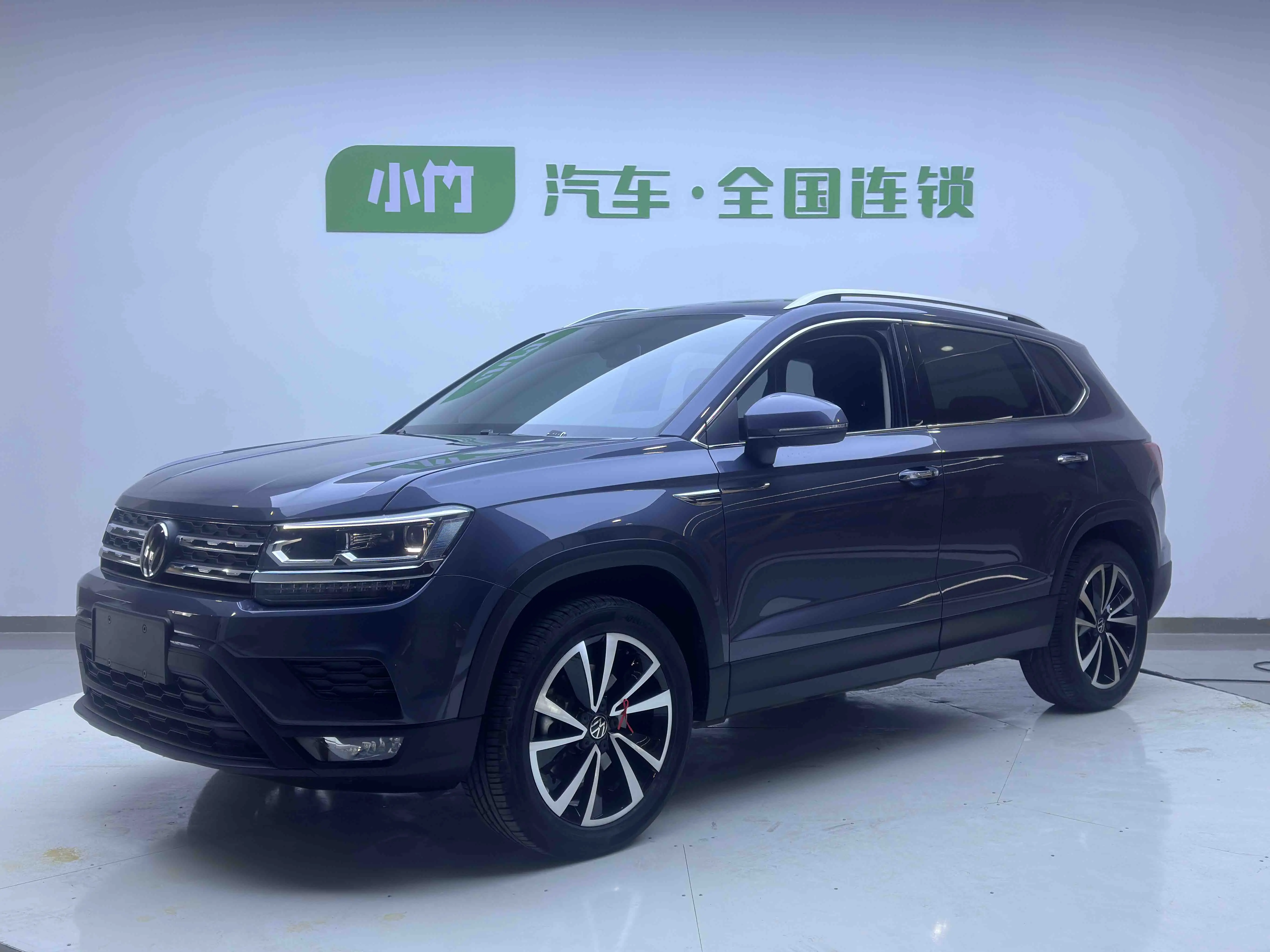 Volkswagen Tharu  из Китая