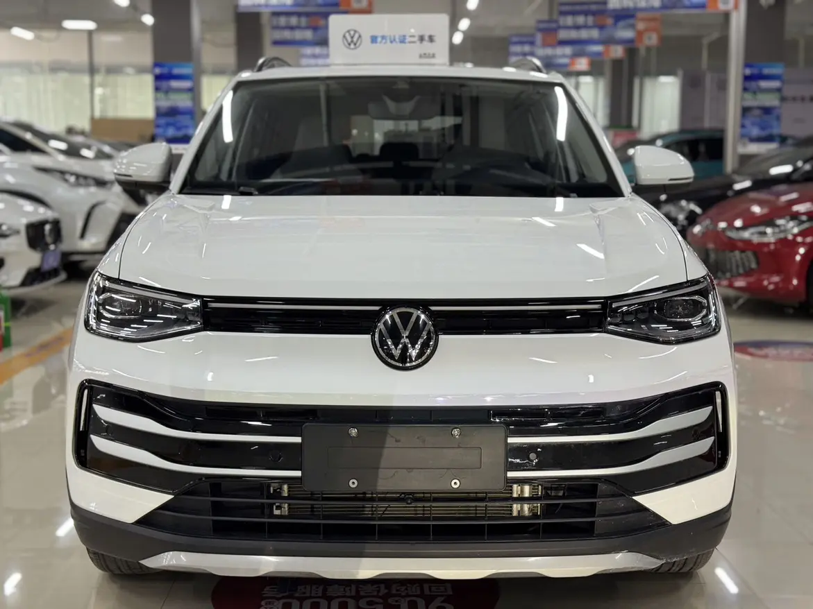 Volkswagen Tharu  из Китая