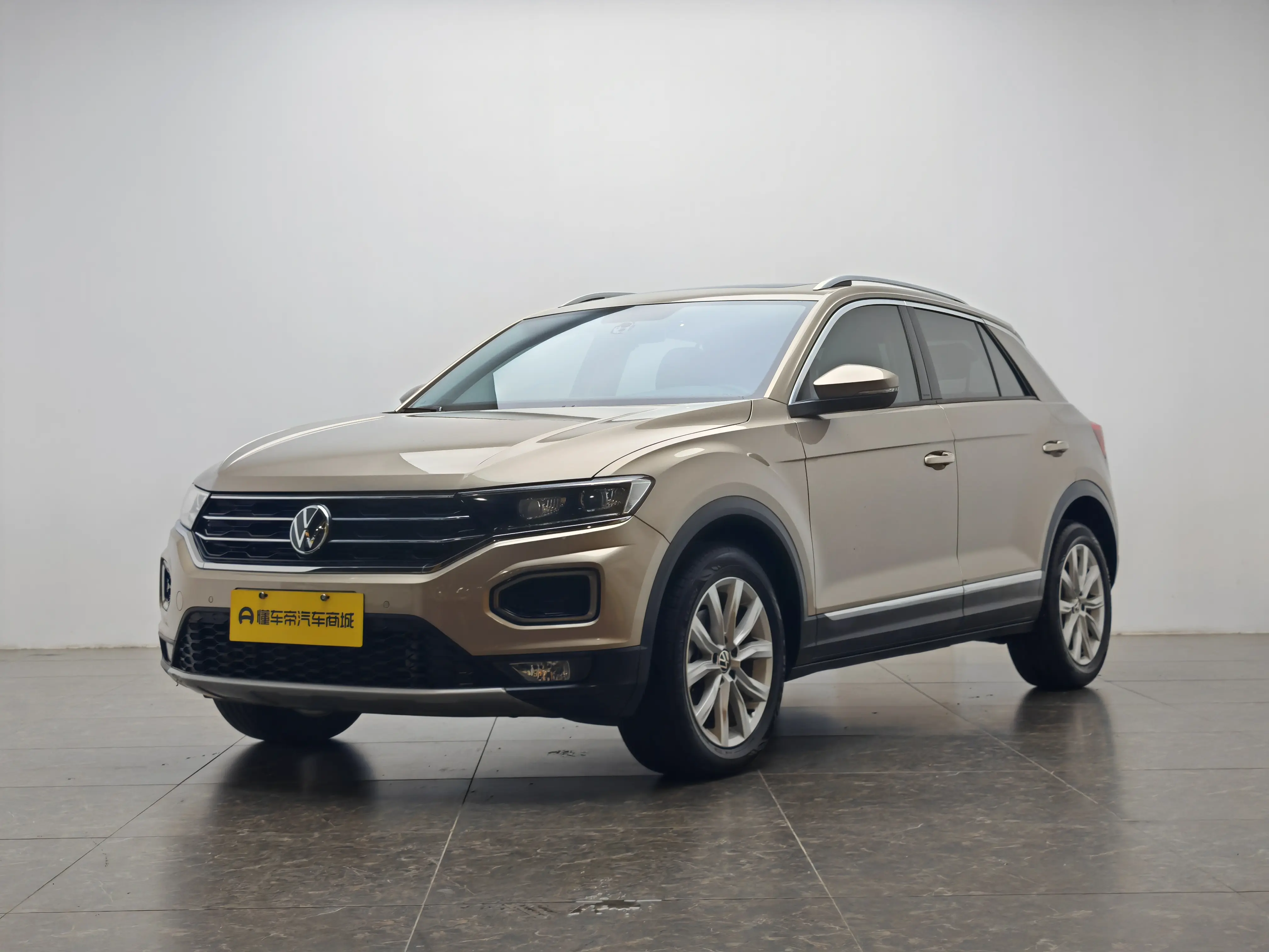 Volkswagen T-Roc  из Китая