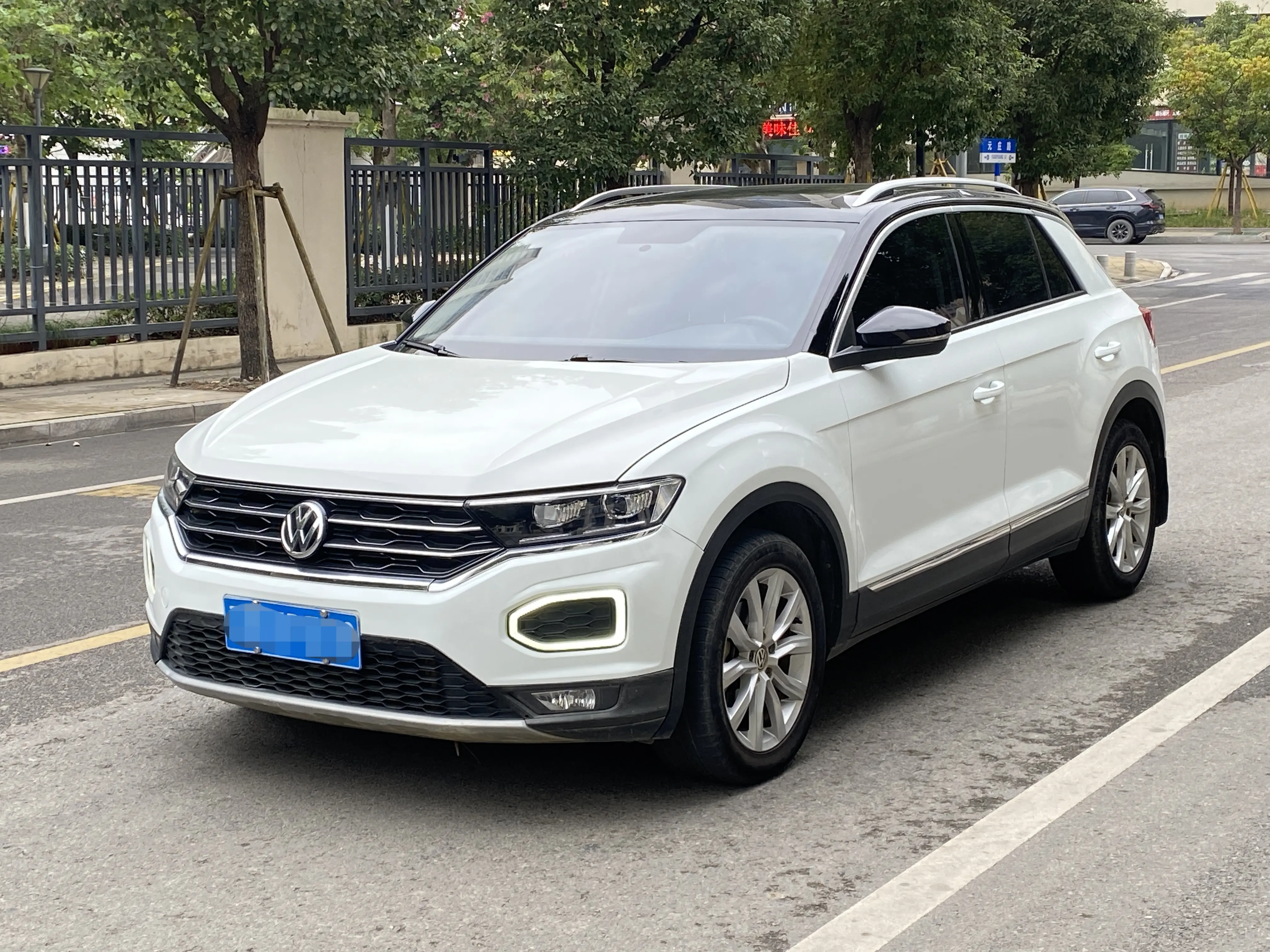 Volkswagen T-Roc  из Китая