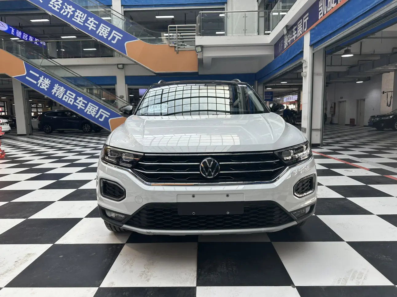 Volkswagen T-Roc  из Китая