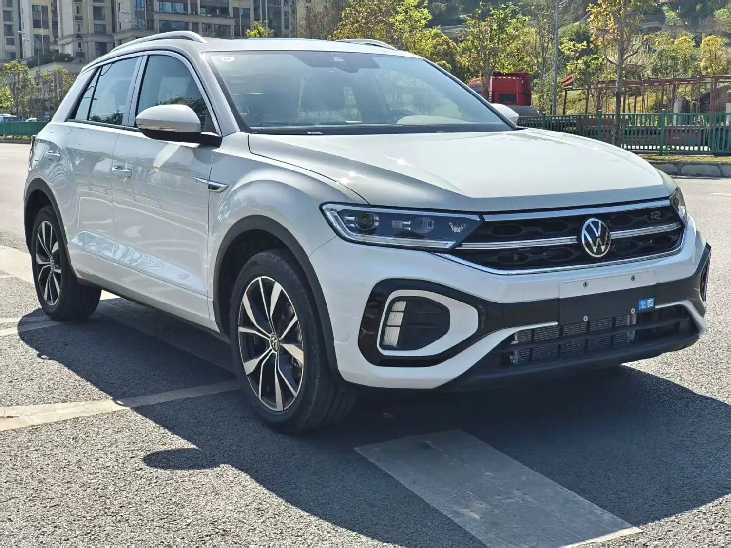 Volkswagen T-Roc  из Китая