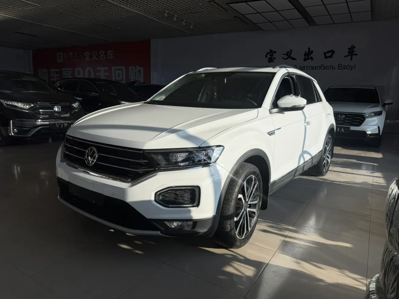 Volkswagen T-Roc  из Китая