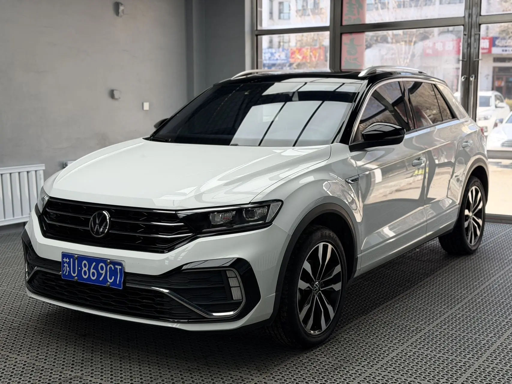 Volkswagen T-Roc  из Китая