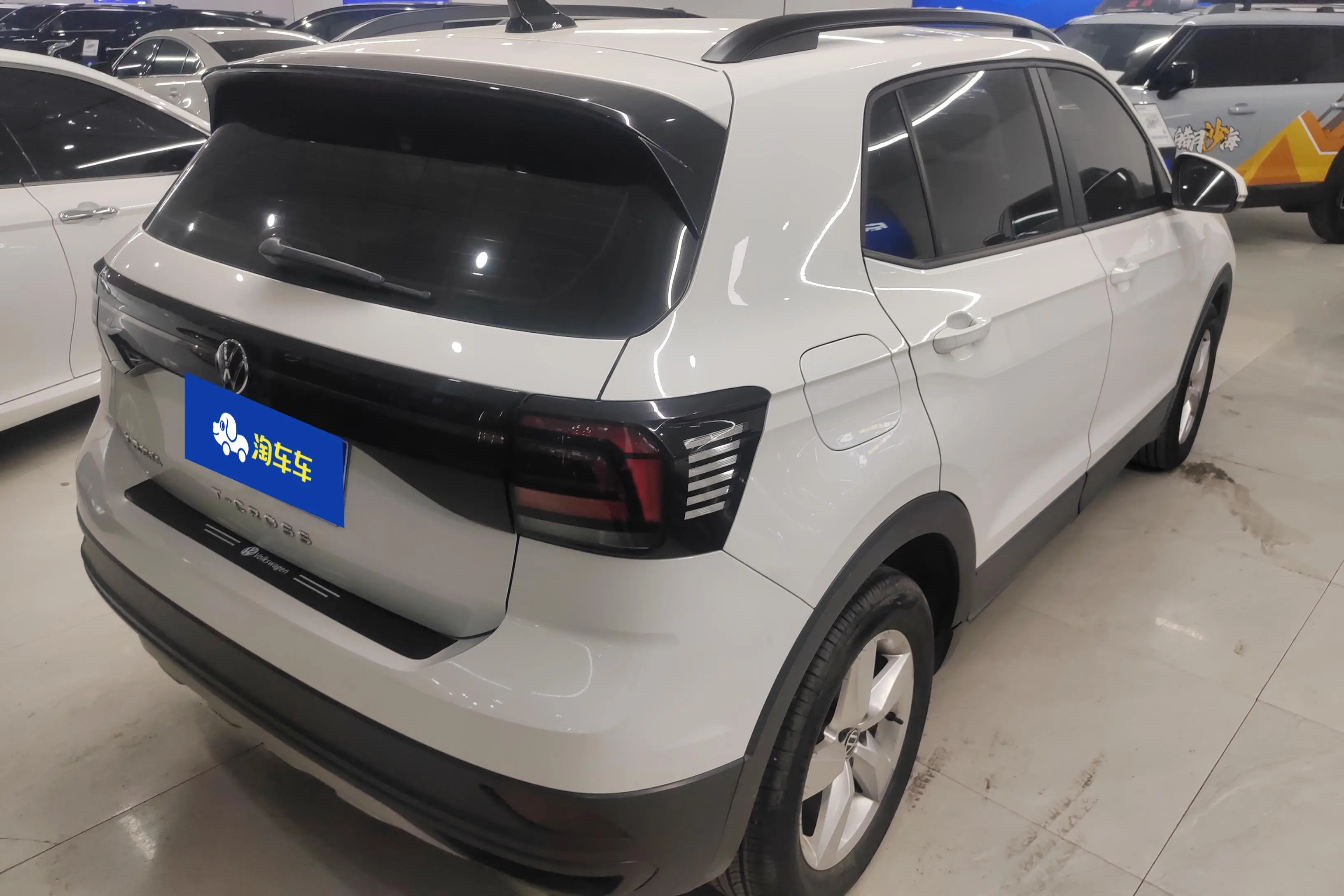 Volkswagen Tu Kai  из Китая