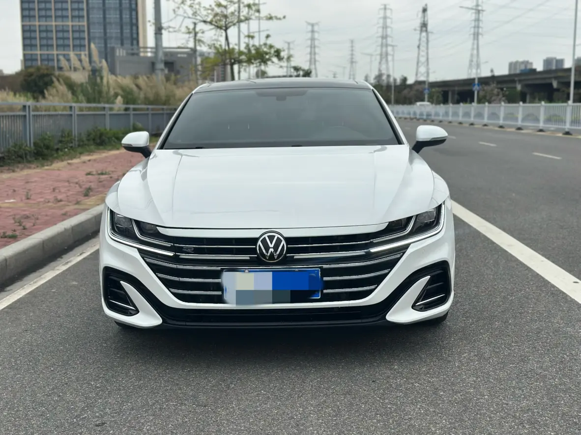 Volkswagen Arteon (CC)  из Китая