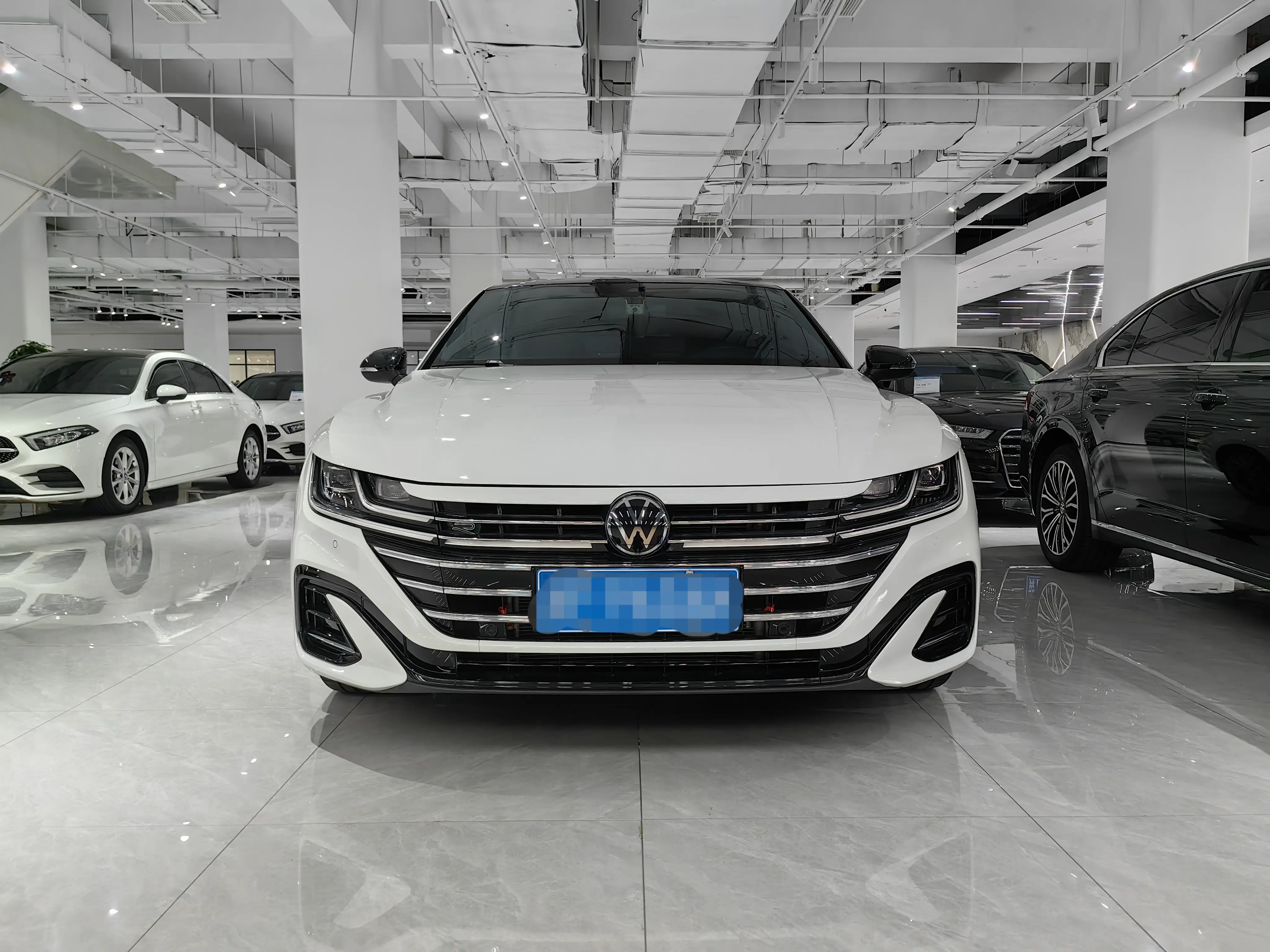 Volkswagen Arteon (CC)  из Китая