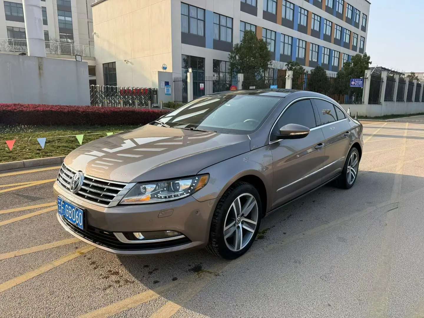 Volkswagen Arteon (CC)  из Китая