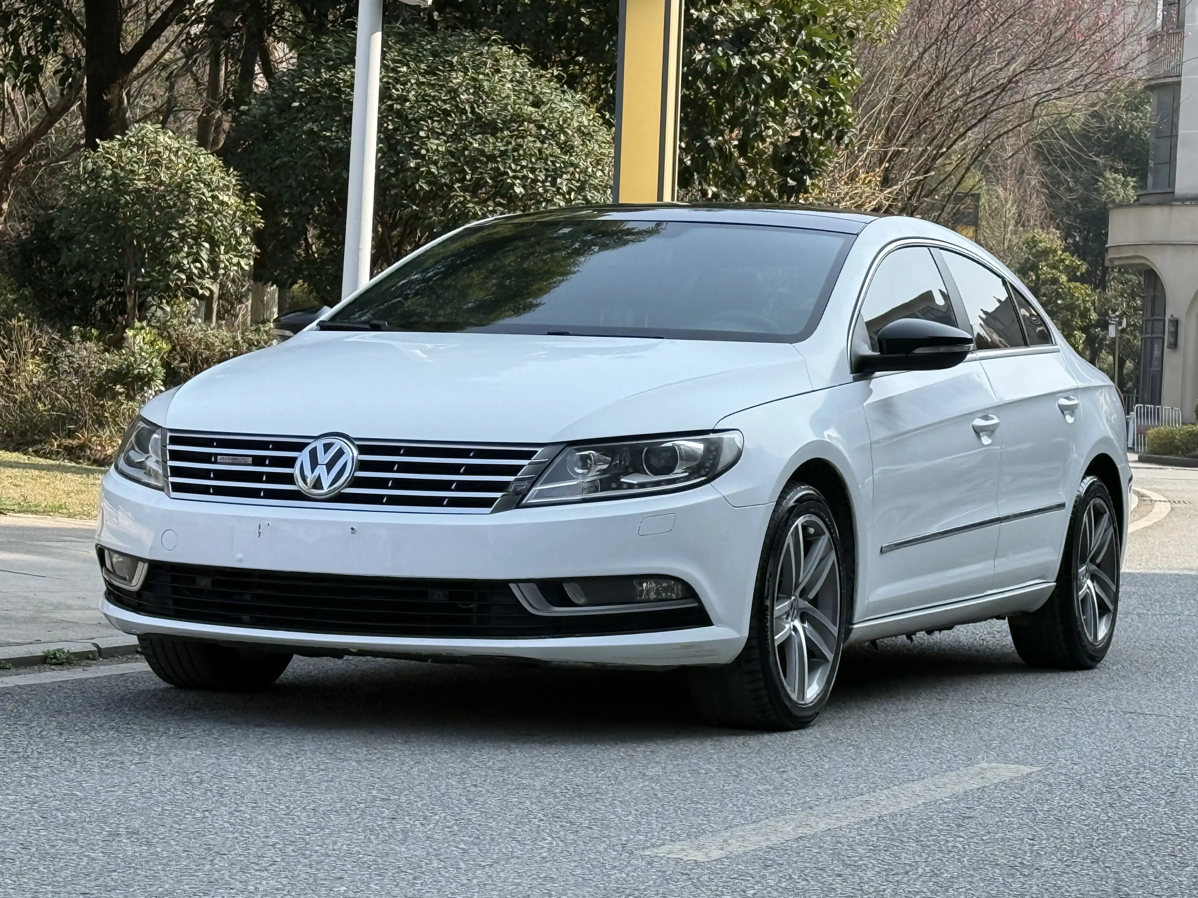 Volkswagen Arteon (CC)  из Китая