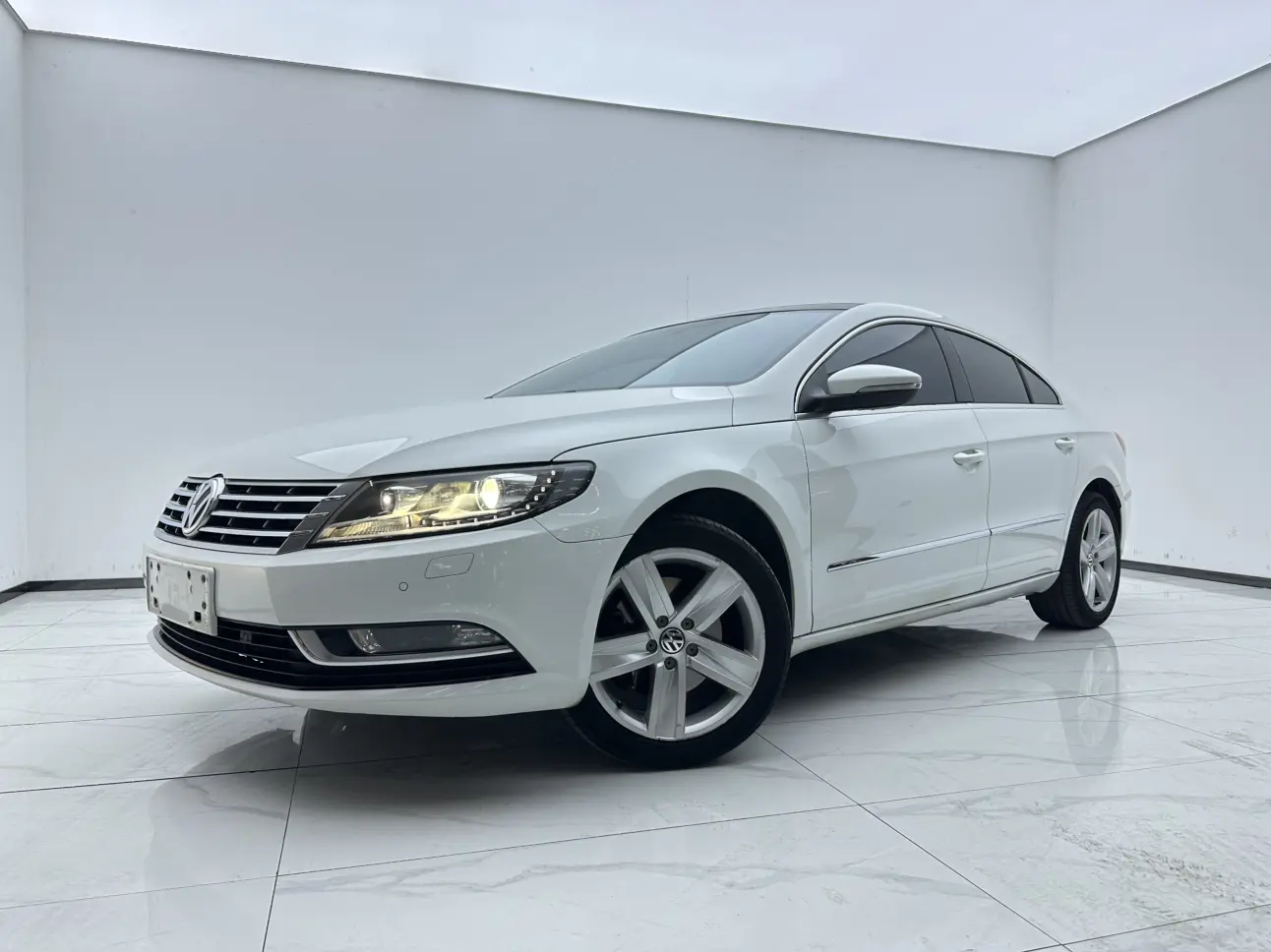 Volkswagen Arteon (CC)  из Китая