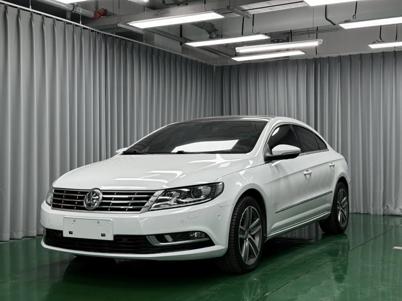 Volkswagen Arteon (CC)  из Китая
