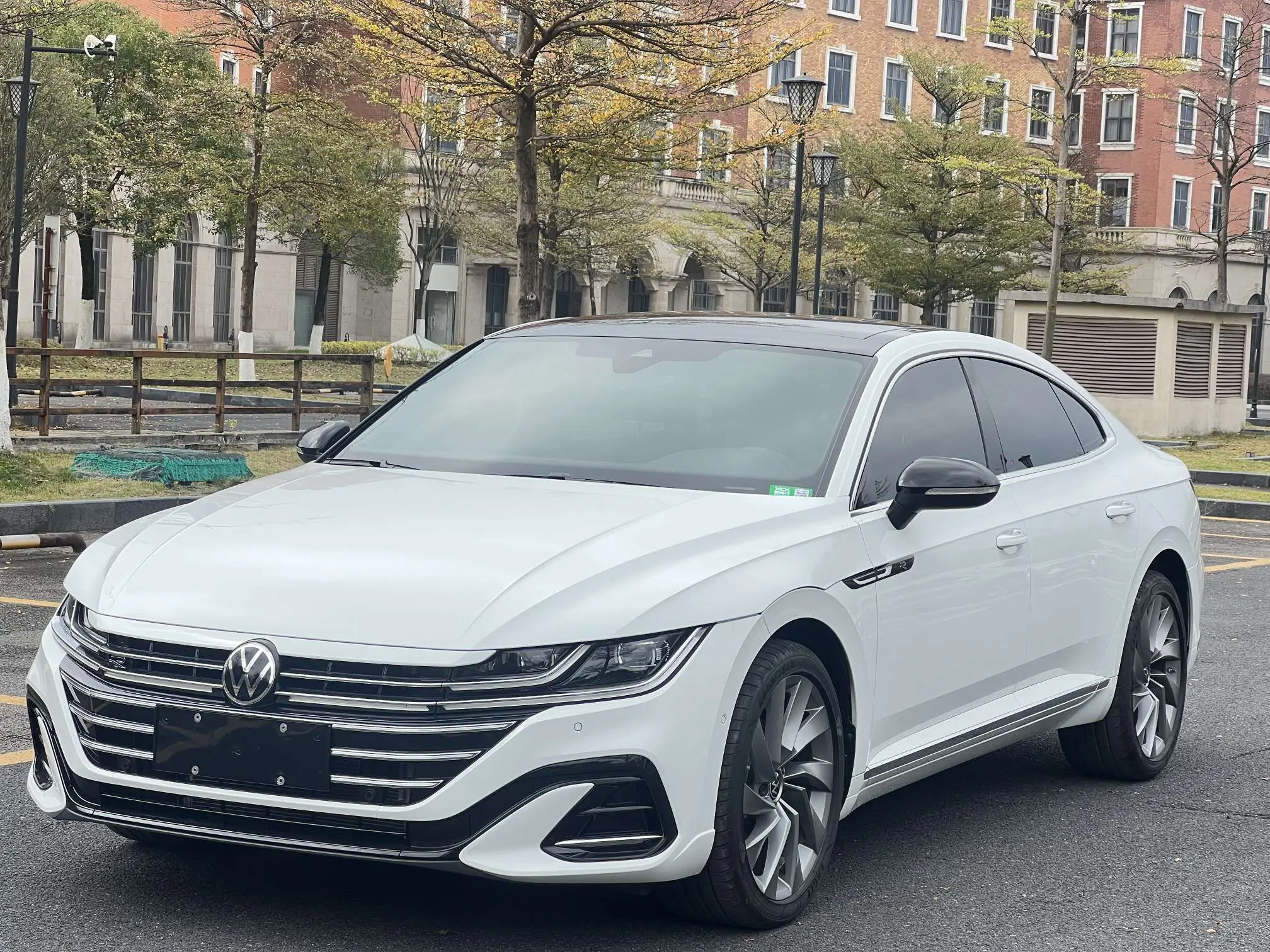 Volkswagen Arteon (CC)  из Китая