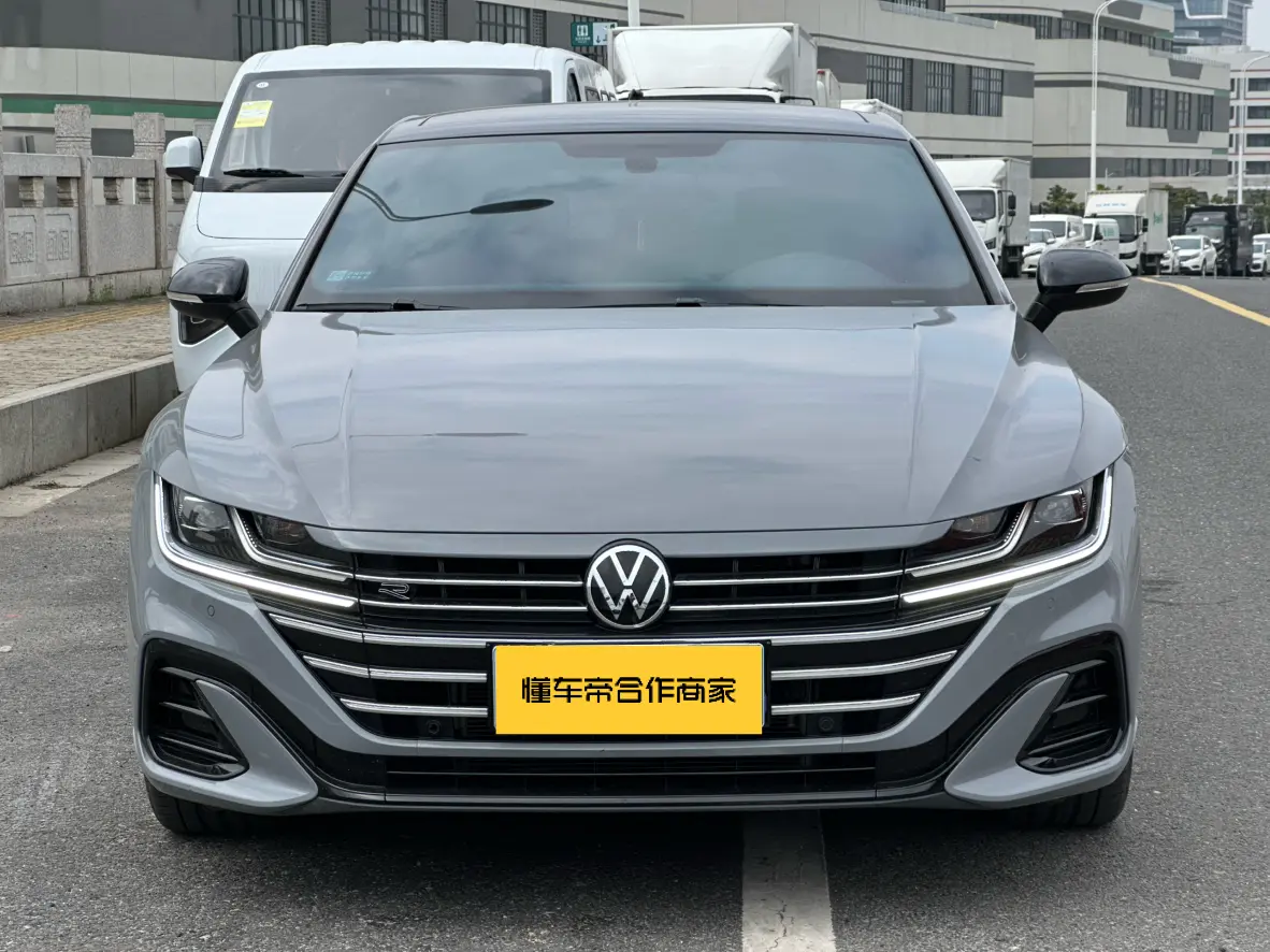Volkswagen Arteon (CC)  из Китая
