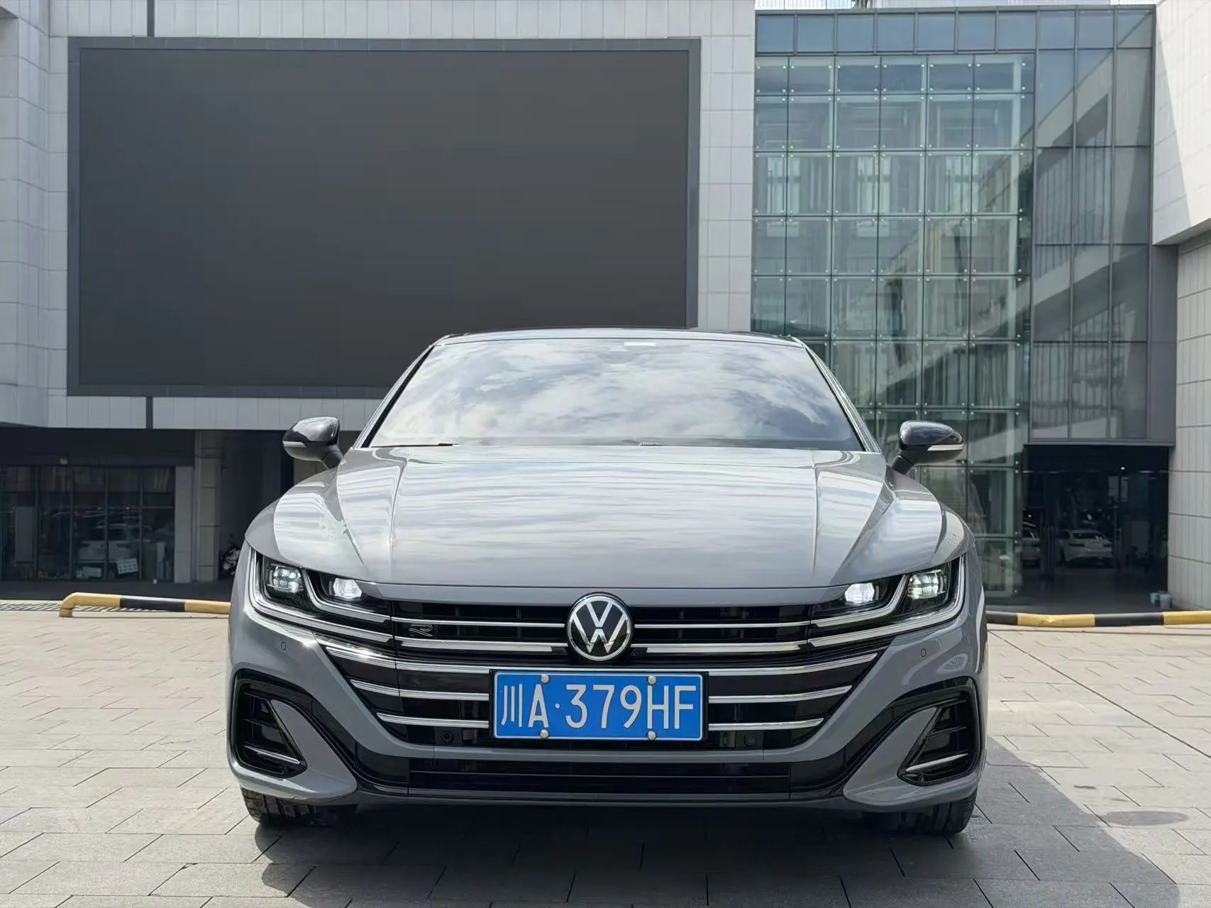 Volkswagen Arteon (CC)  из Китая