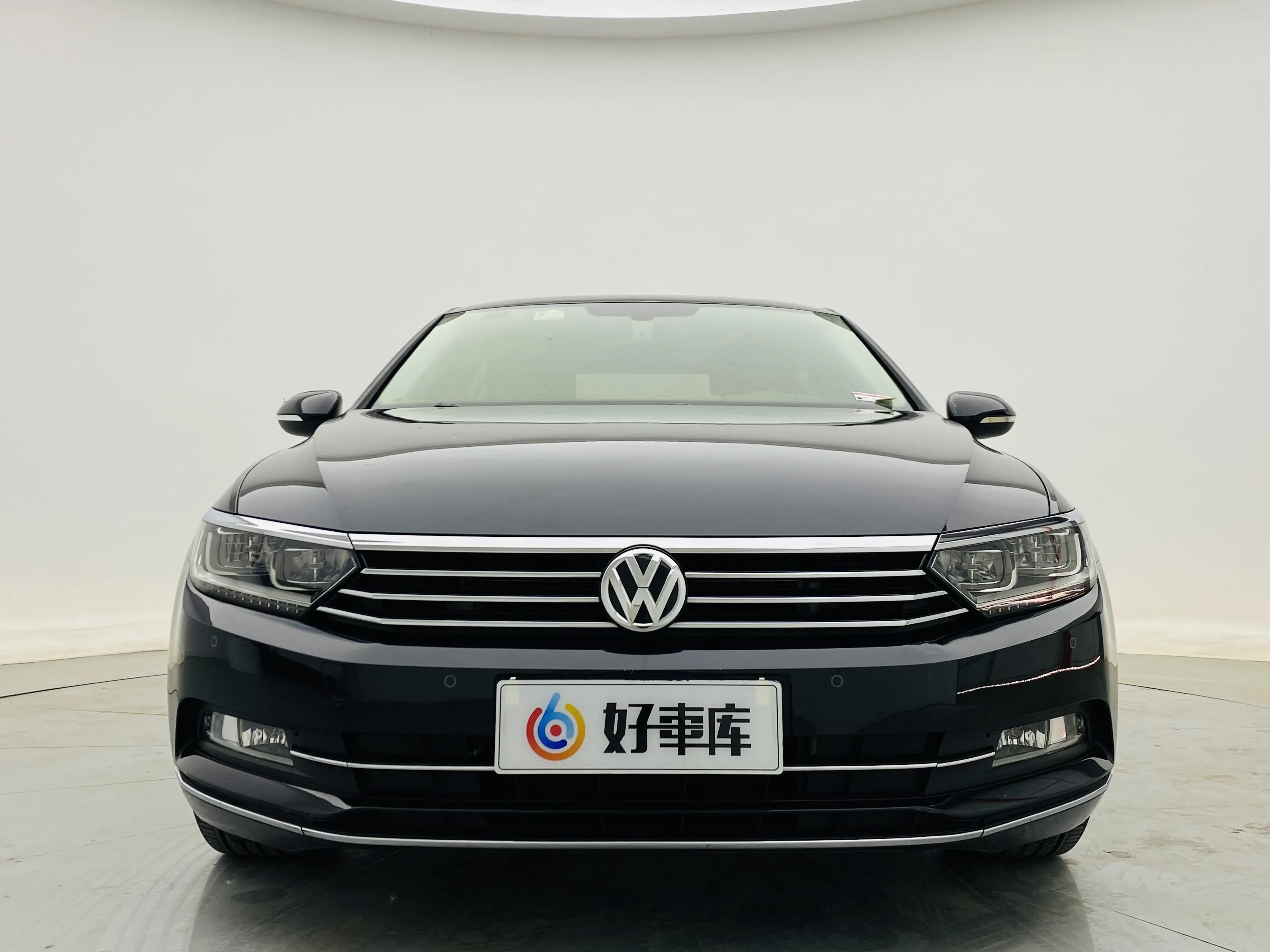 Volkswagen Magotan  из Китая