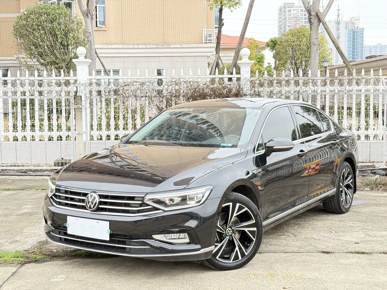 Volkswagen Magotan  из Китая