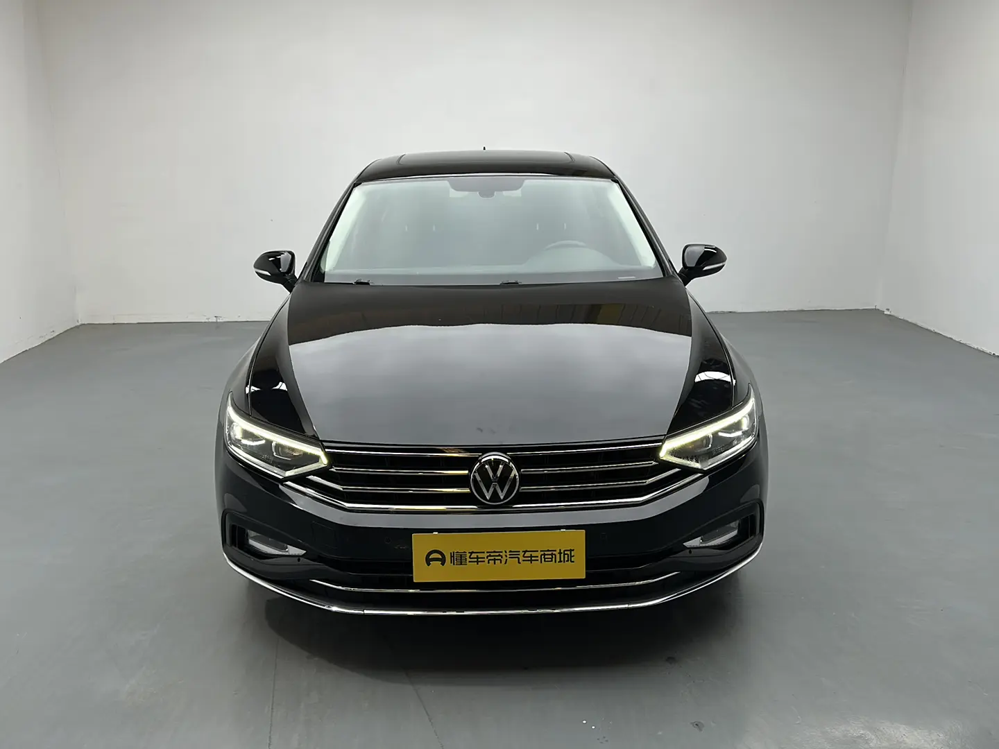 Volkswagen Magotan  из Китая