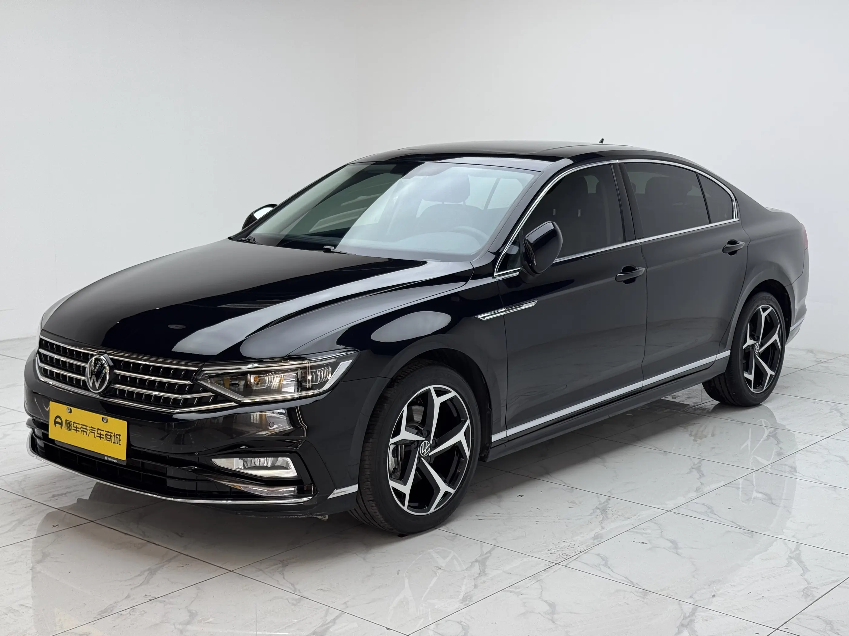 Volkswagen Magotan  из Китая