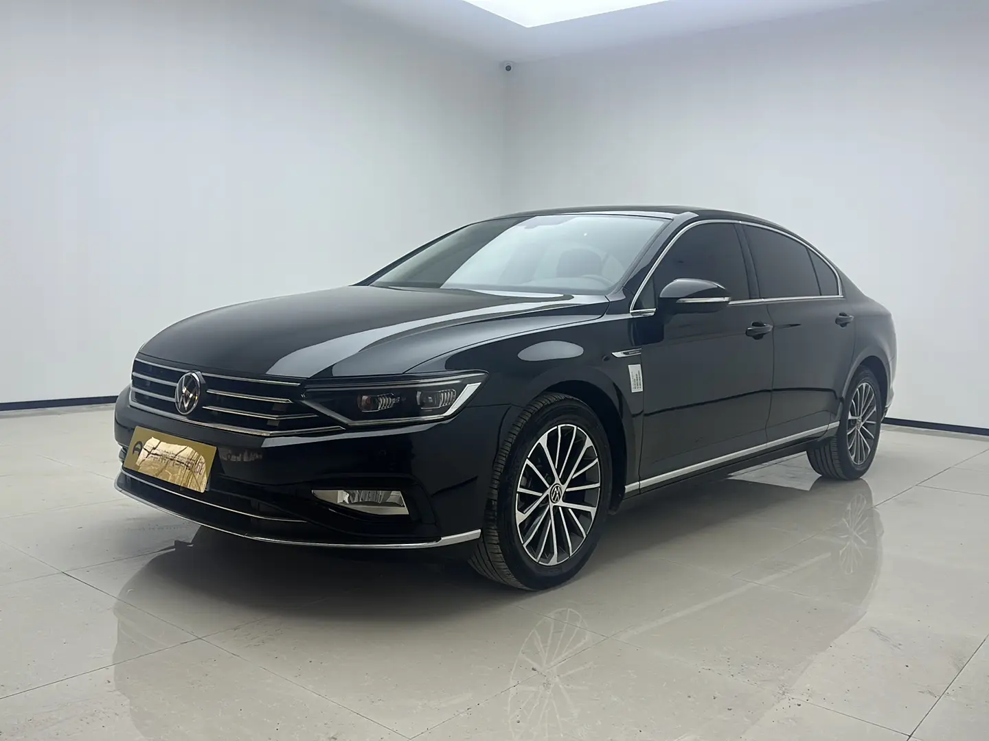 Volkswagen Magotan  из Китая