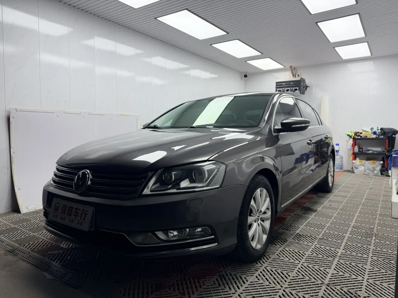 Volkswagen Magotan  из Китая