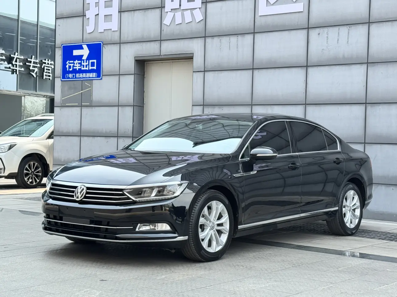 Volkswagen Magotan  из Китая