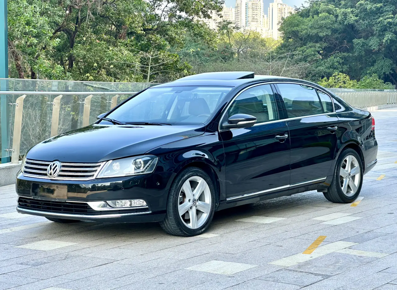 Volkswagen Magotan  из Китая