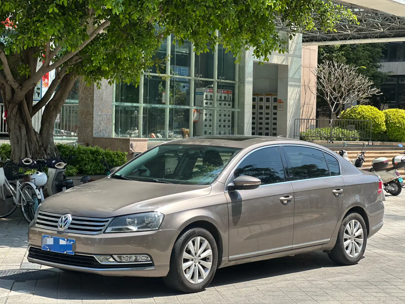 Volkswagen Magotan  из Китая