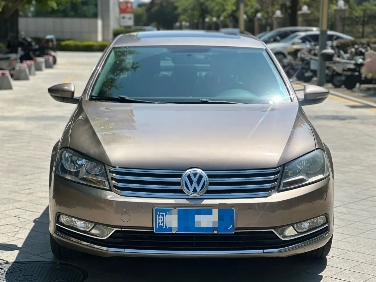 Volkswagen Magotan  из Китая