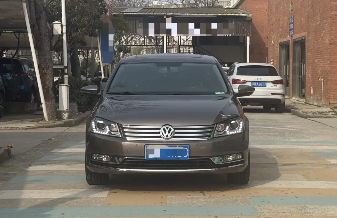 Volkswagen Magotan  из Китая